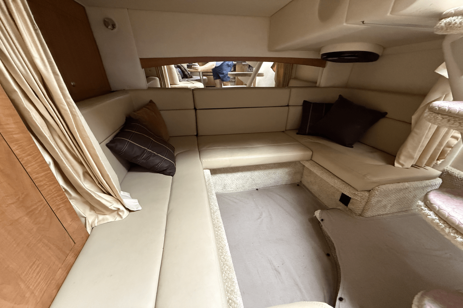2006 Sea Ray 320 Sundancer Image Thumbnail #28