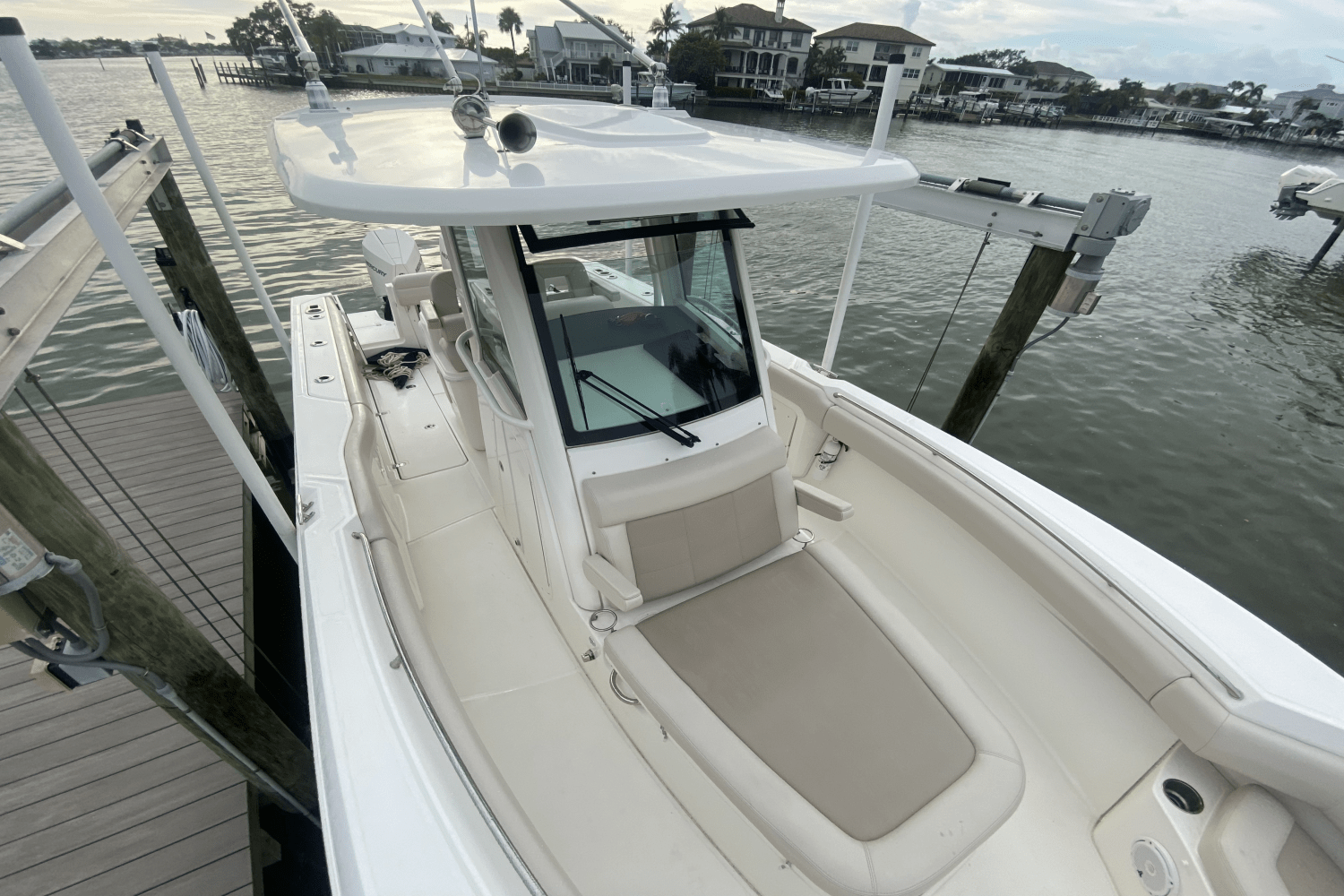 2019 Boston Whaler 280 OUTRAGE Image Thumbnail #8