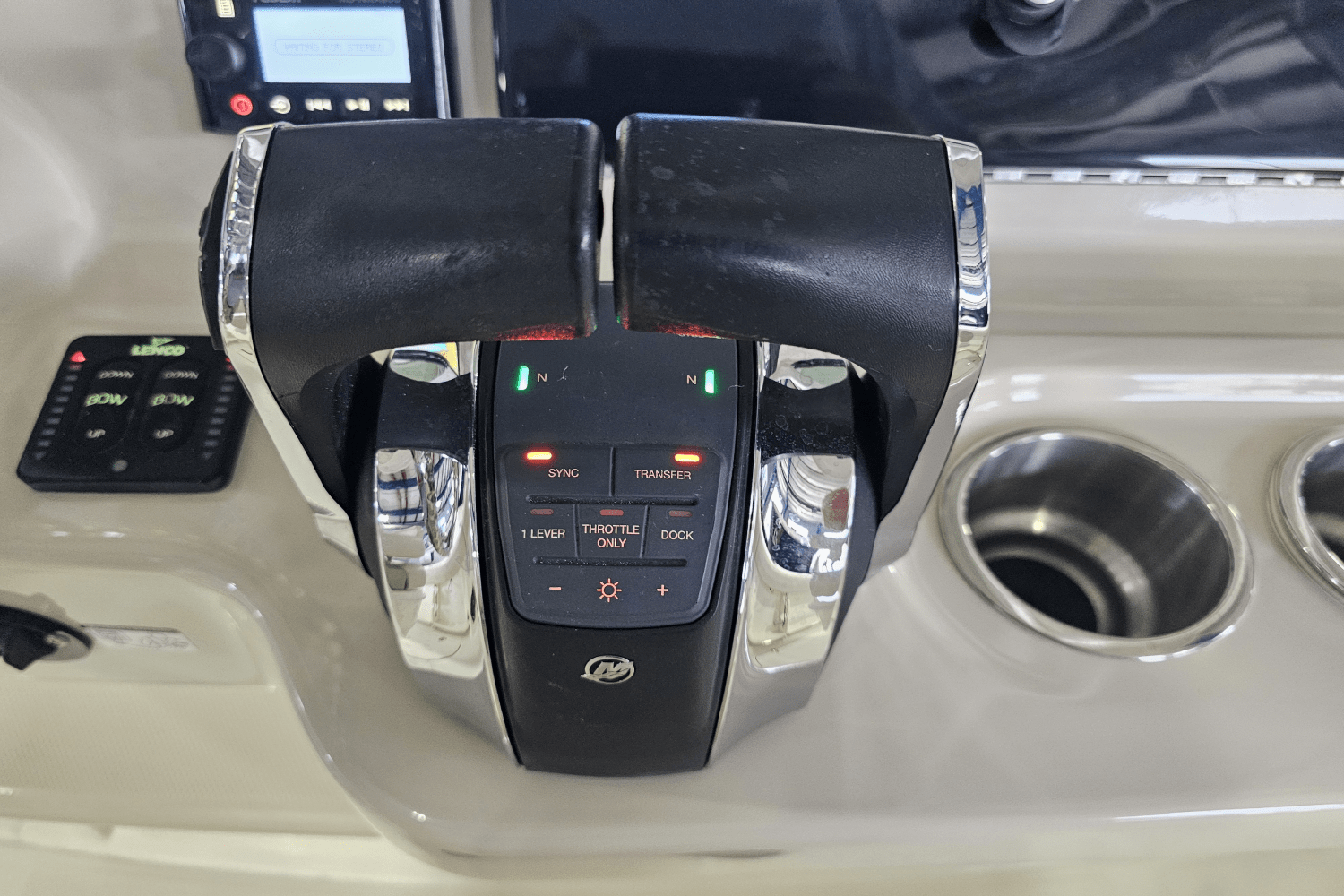 2019 Boston Whaler 280 OUTRAGE Image Thumbnail #16