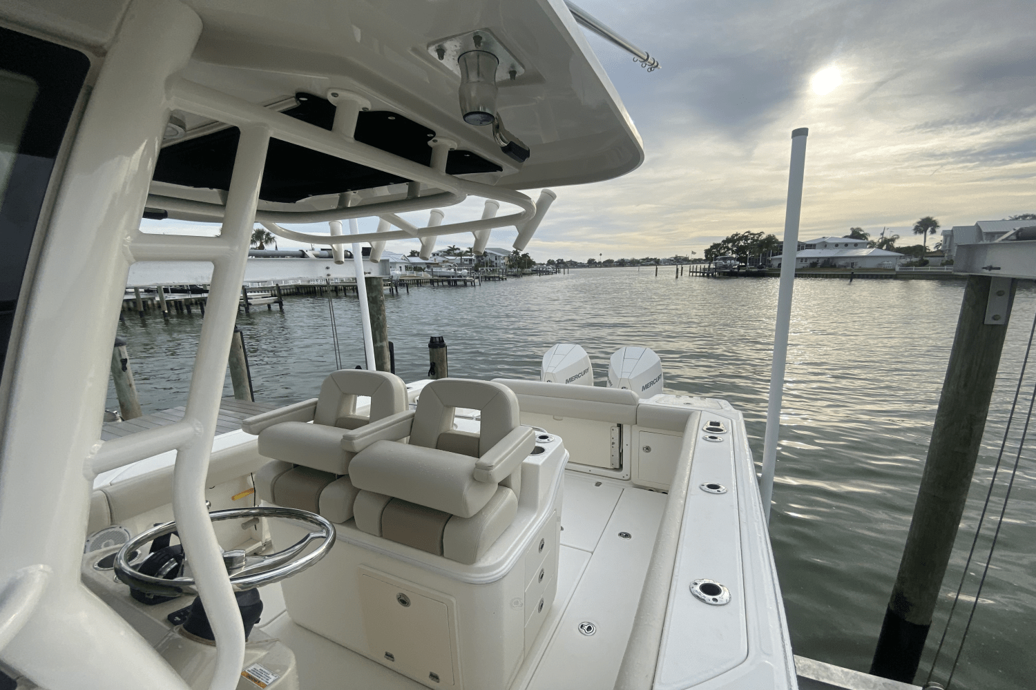 2019 Boston Whaler 280 OUTRAGE Image Thumbnail #9