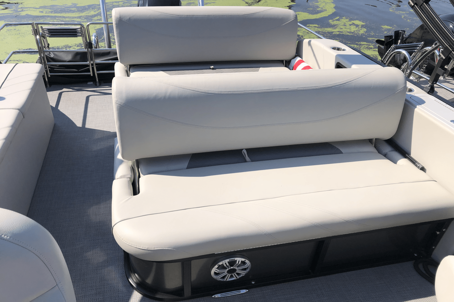 2019 Sylvan MIRAGE 8524 DLZ Image Thumbnail #8