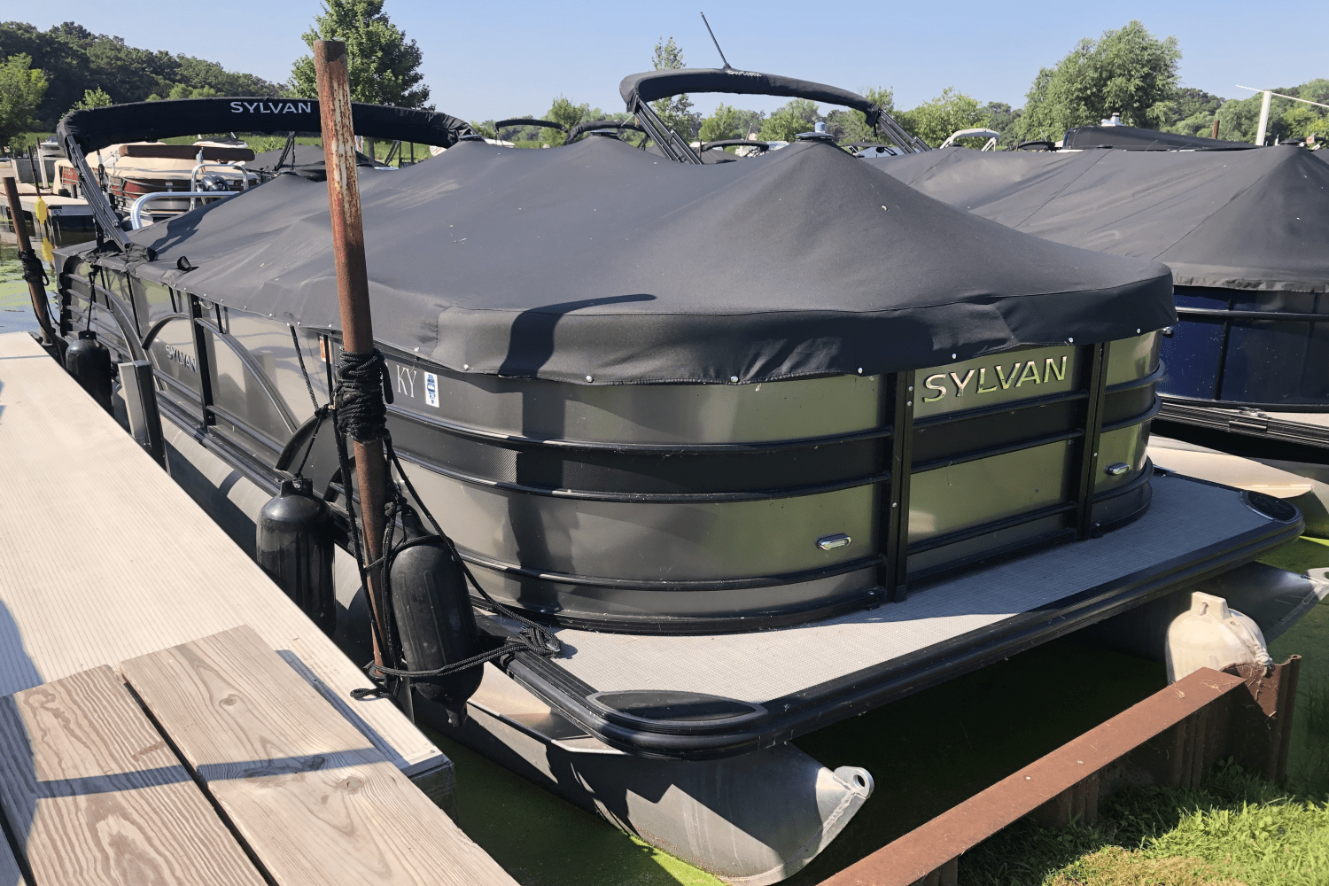 2019 Sylvan MIRAGE 8524 DLZ Image Thumbnail #2