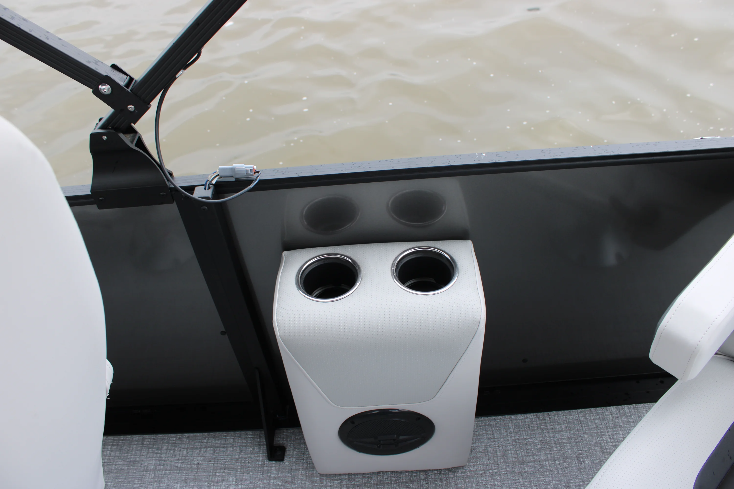 2026 Harris CRUISER 210 Image Thumbnail #40