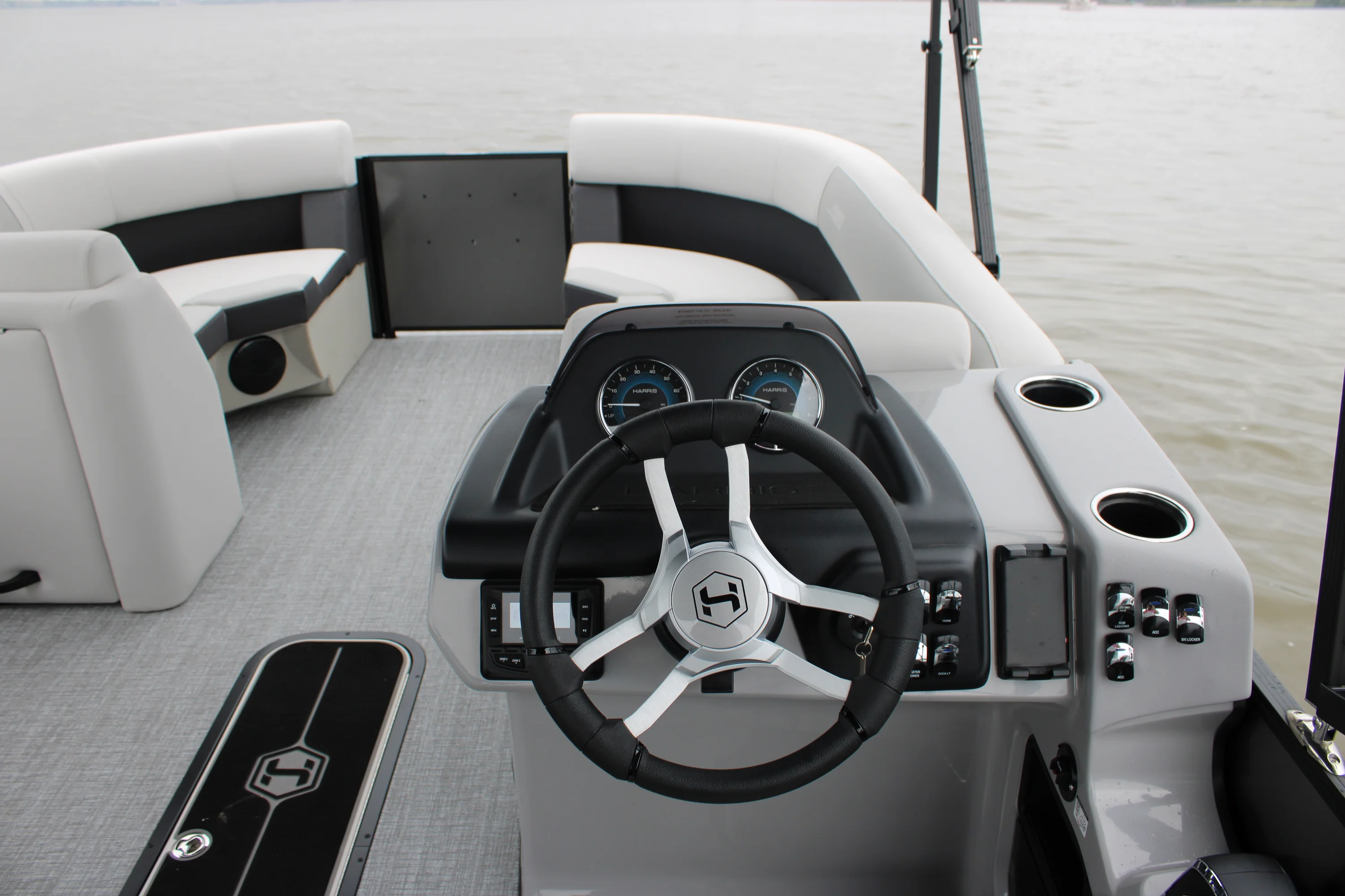 2026 Harris CRUISER 210 Image Thumbnail #39