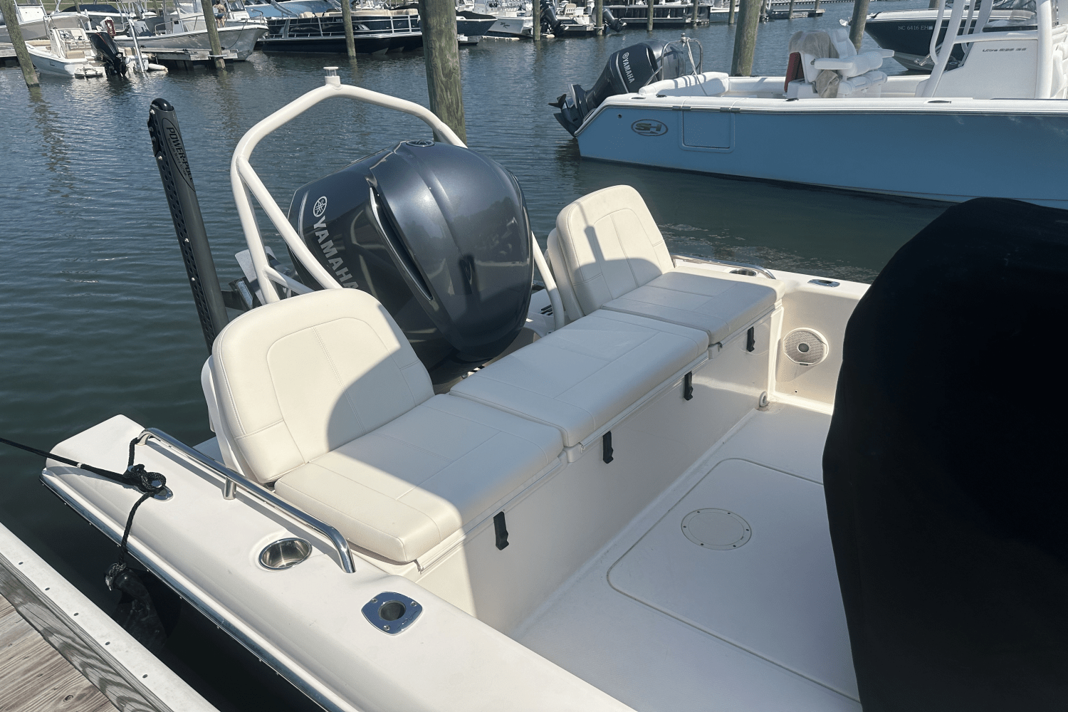 2016 Grady-White 251 COASTAL EXPLORER Image Thumbnail #13