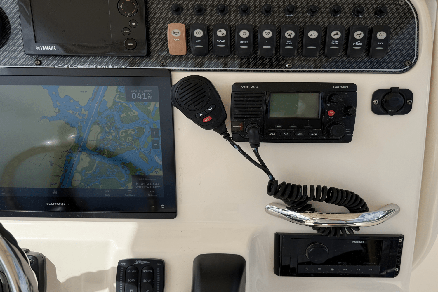 2016 Grady-White 251 COASTAL EXPLORER Image Thumbnail #26