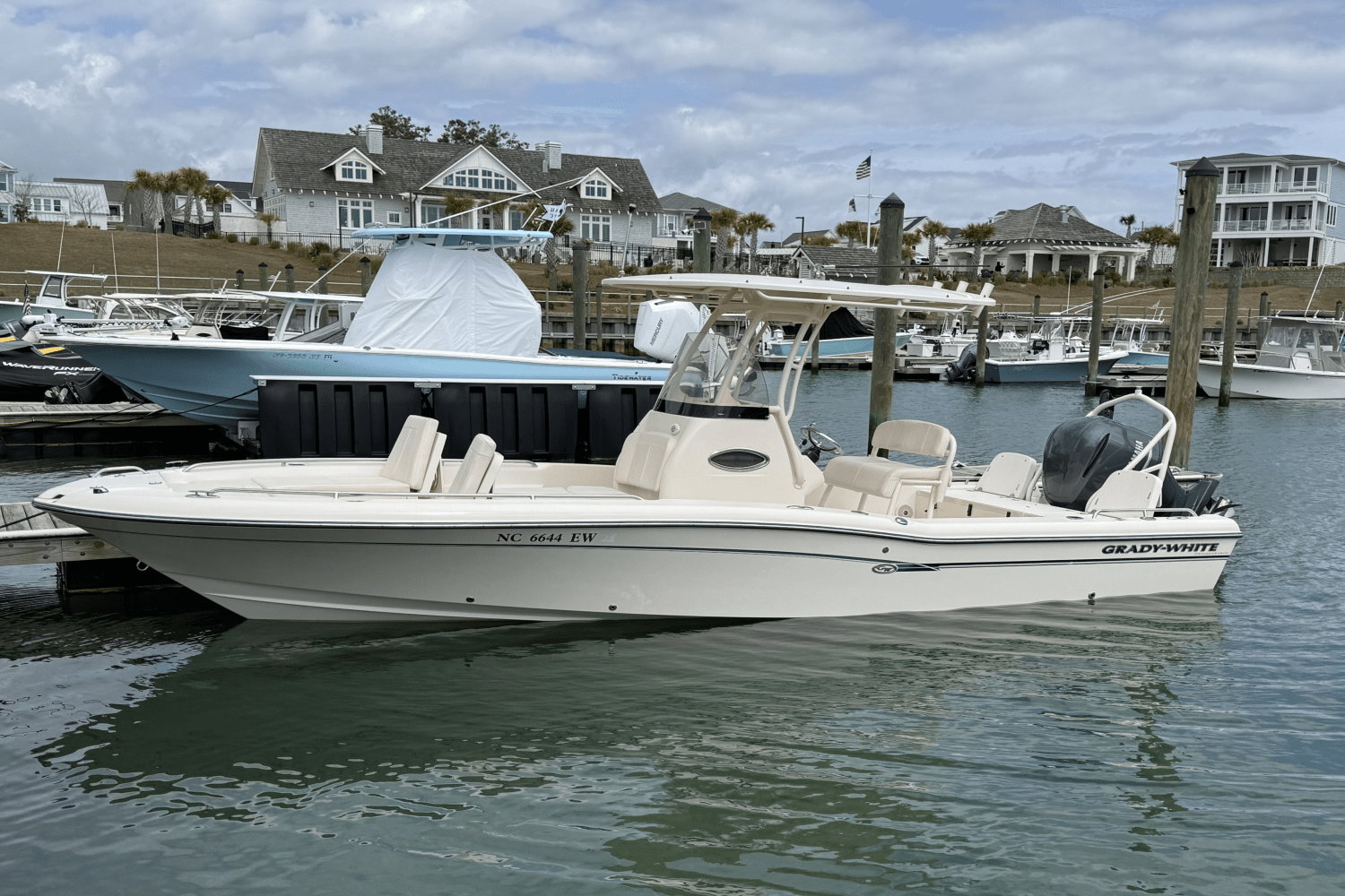 2016 Grady-White 251 COASTAL EXPLORER Image Thumbnail #21