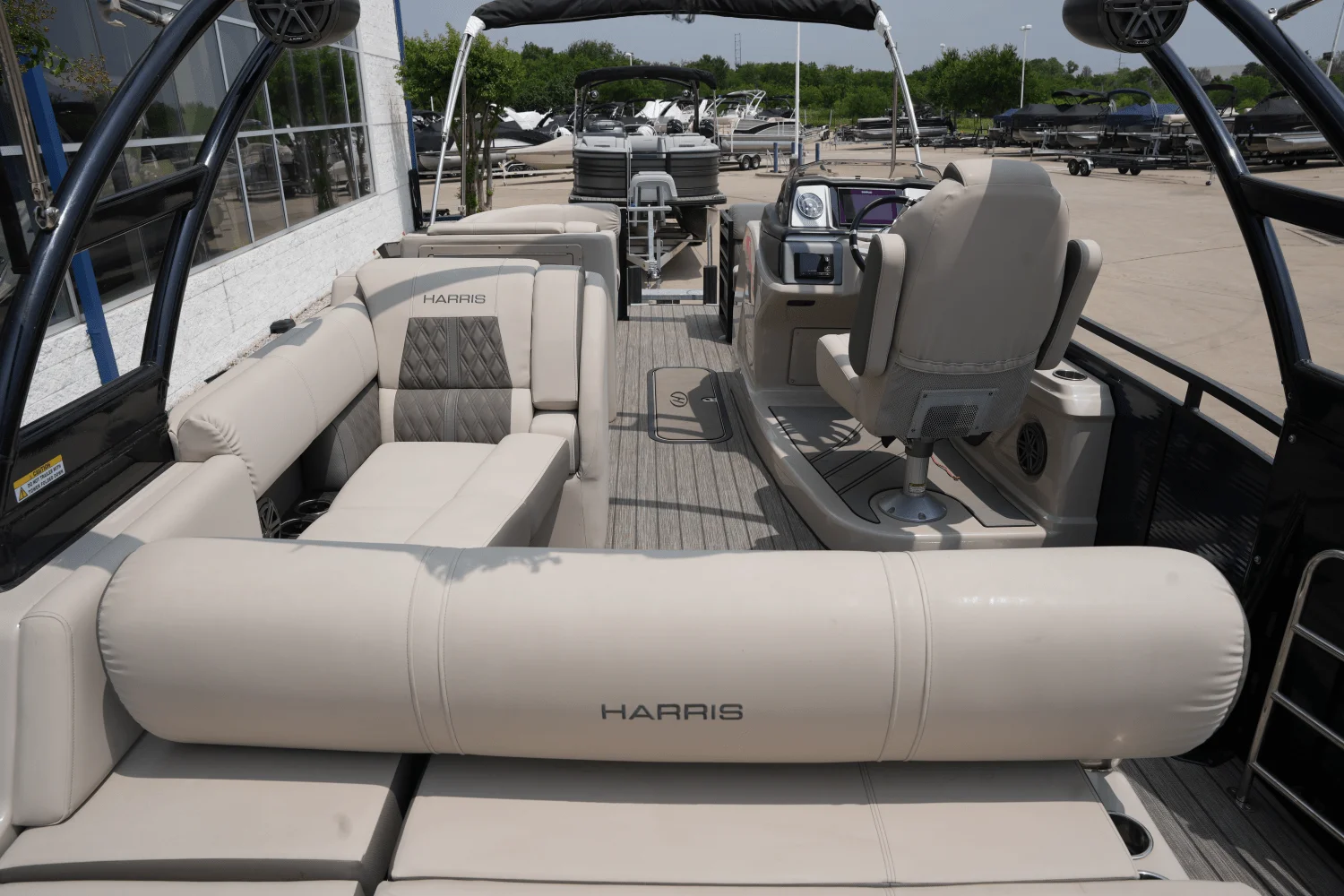 2021 Harris 230 SOLSTICE Image Thumbnail #24