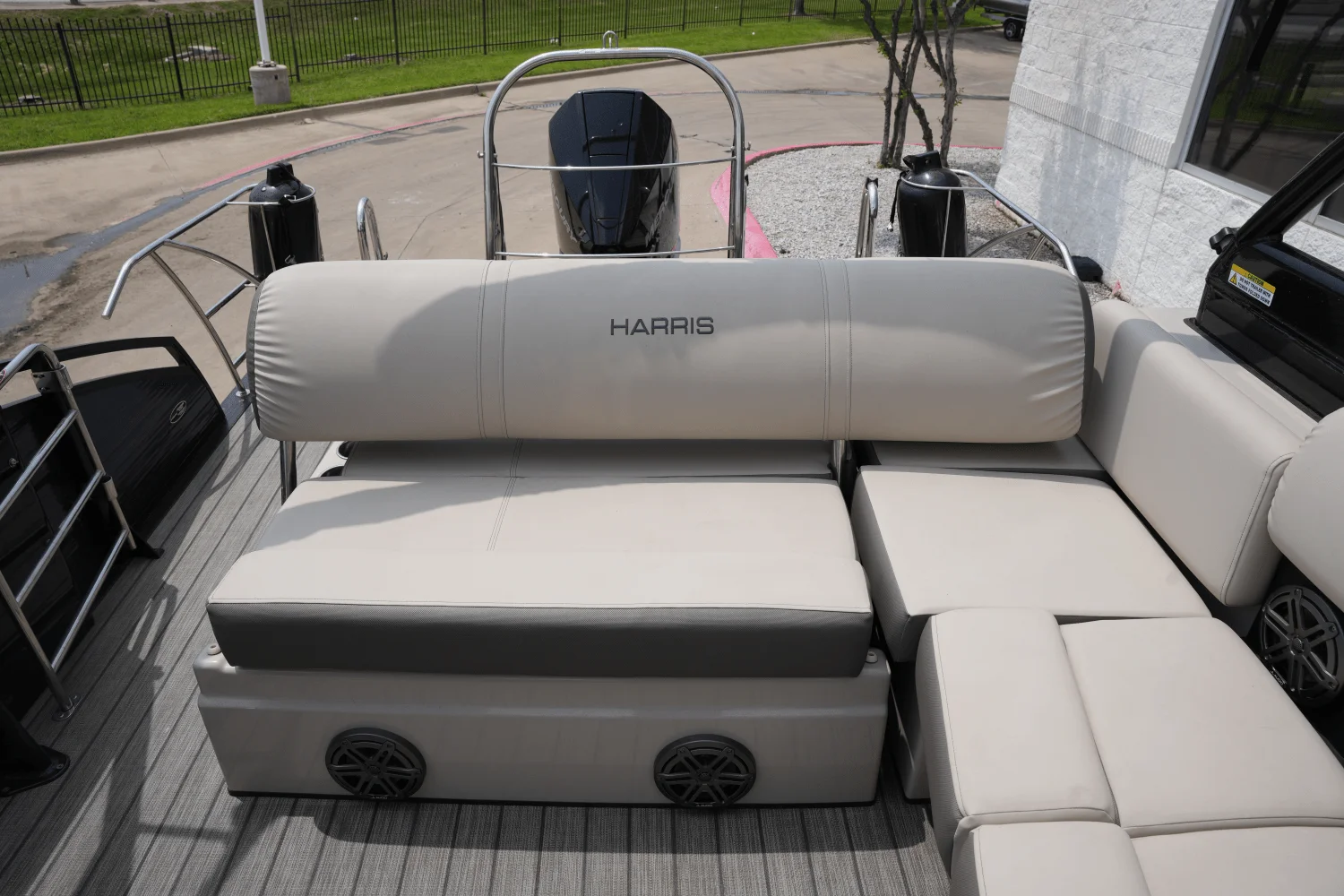 2021 Harris 230 SOLSTICE Image Thumbnail #19