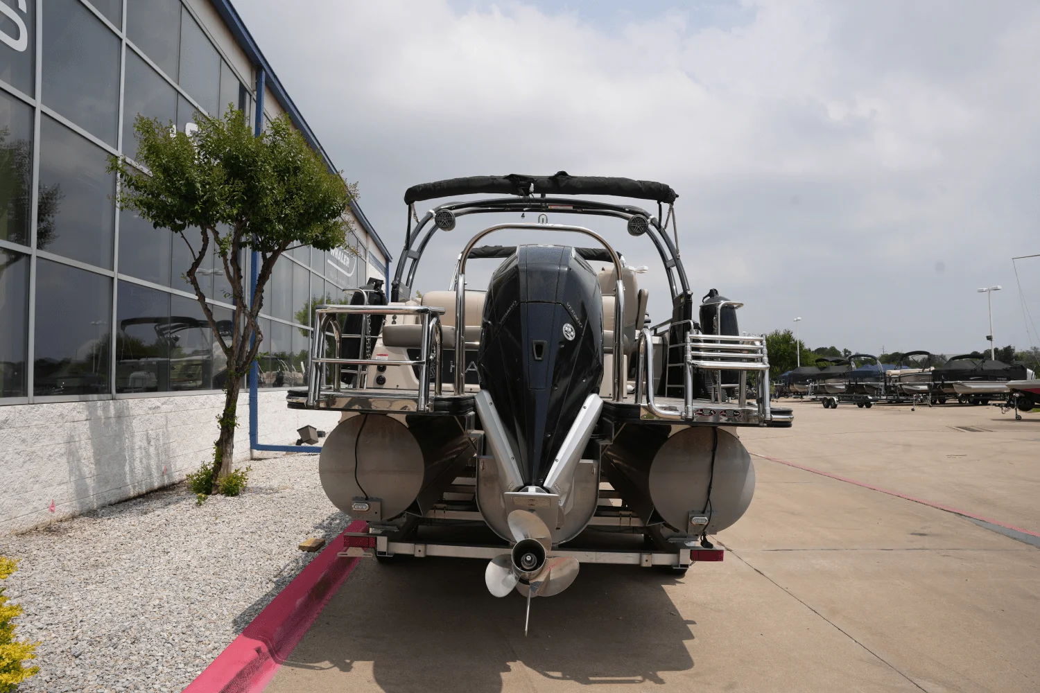 2021 Harris 230 SOLSTICE Image Thumbnail #3