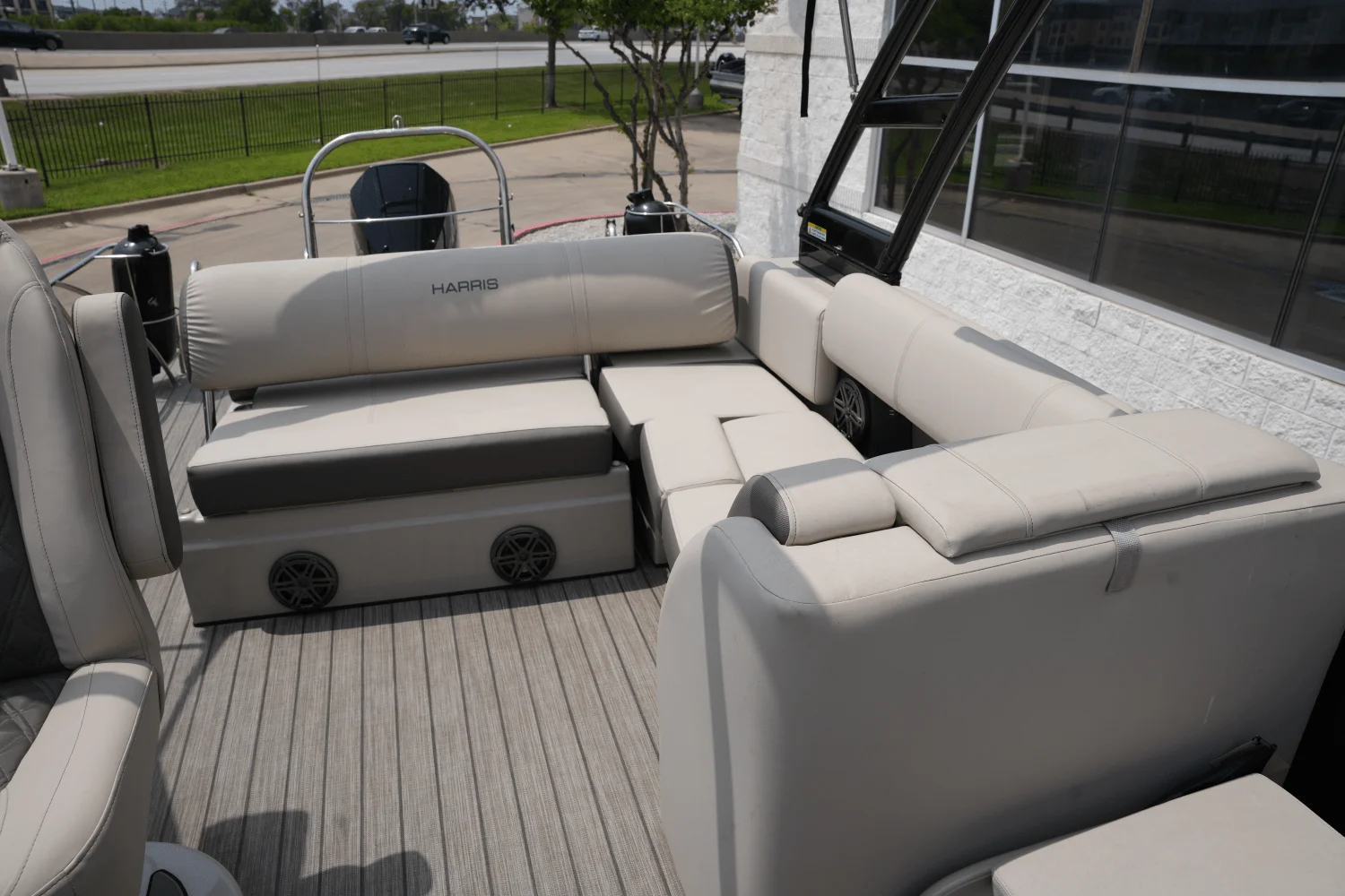 2021 Harris 230 SOLSTICE Image Thumbnail #17