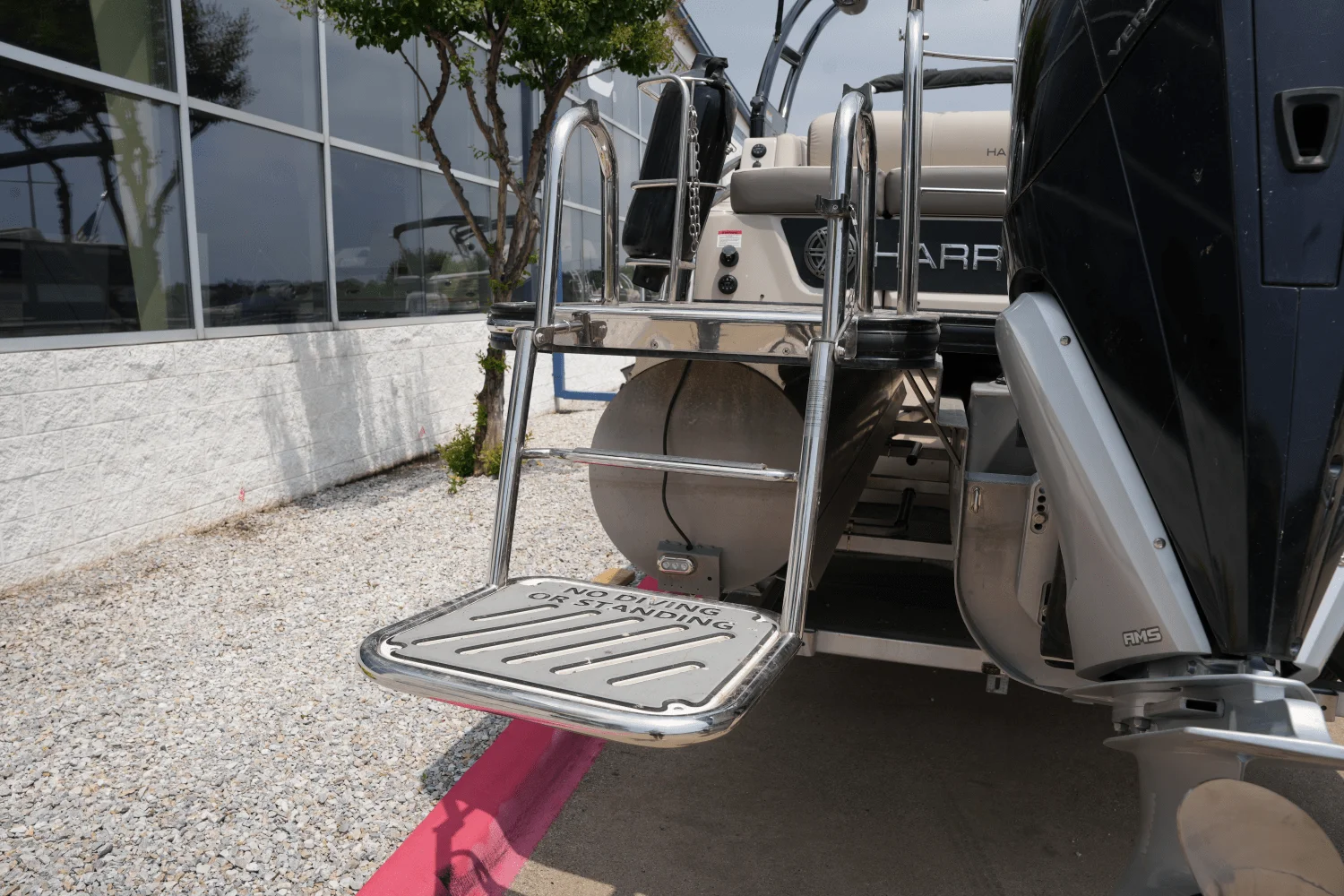 2021 Harris 230 SOLSTICE Image Thumbnail #5