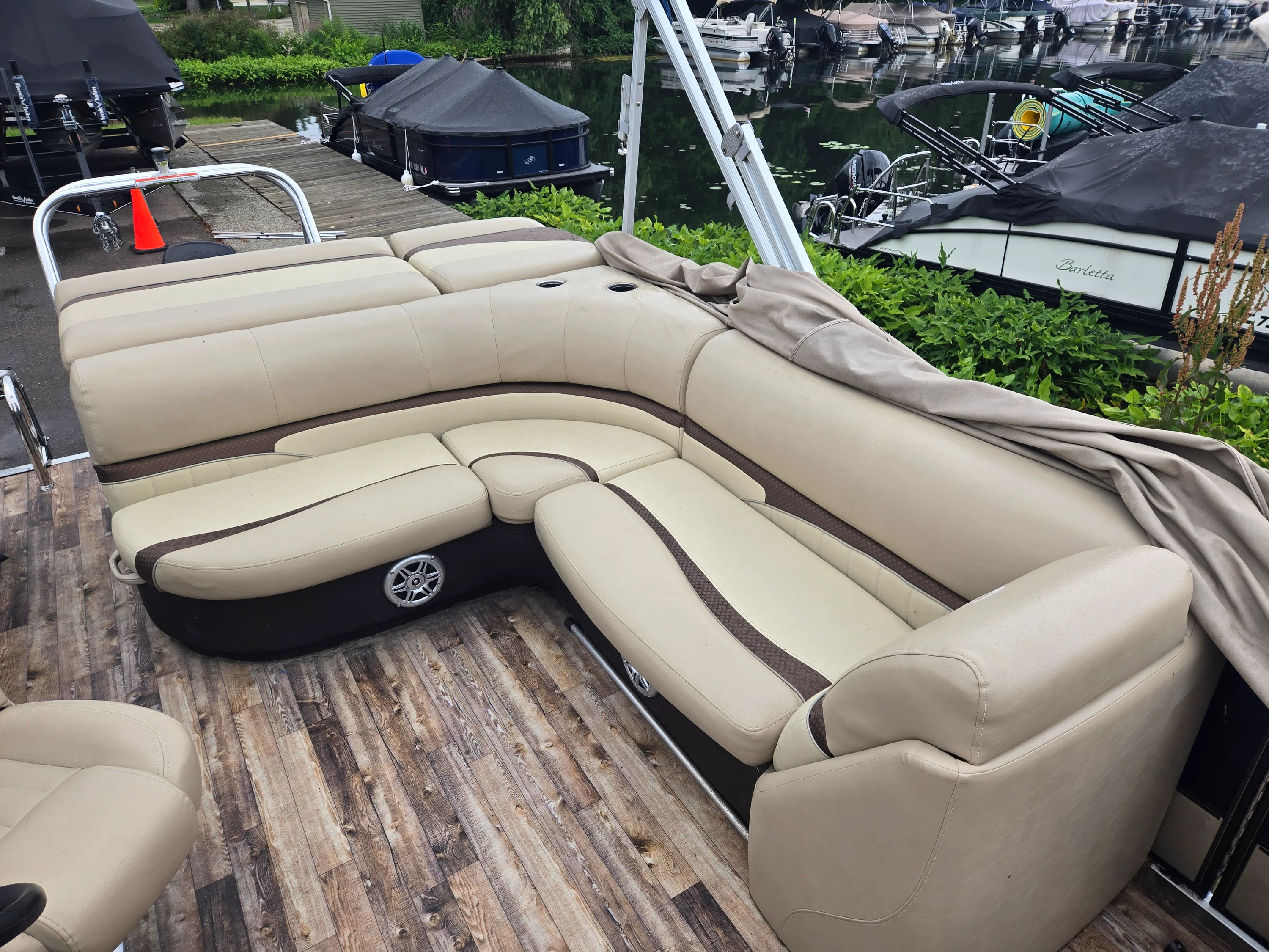 2016 Crest 250 CLASSIC L Image Thumbnail #5