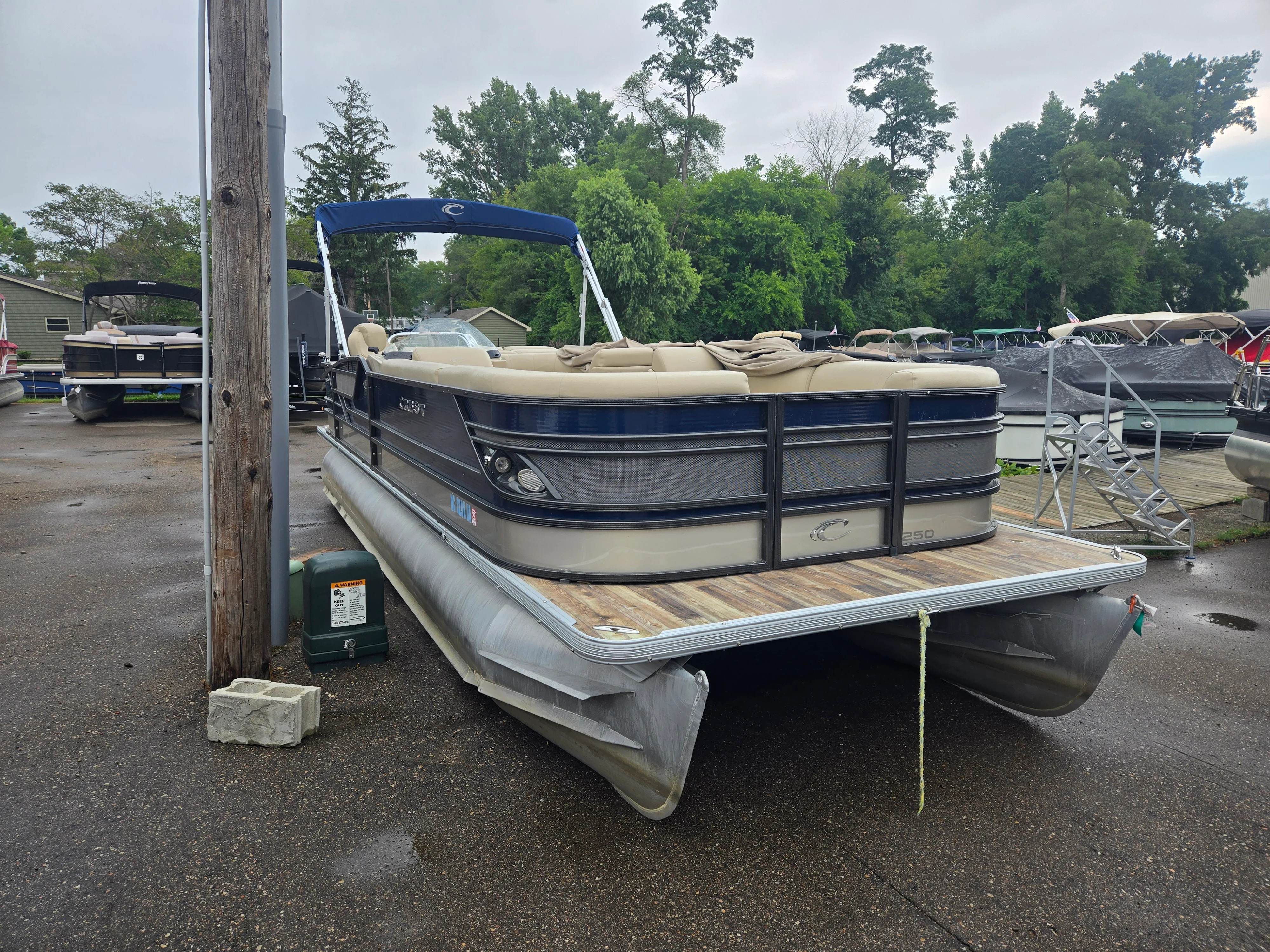 2016 Crest 250 CLASSIC L Image Thumbnail #0