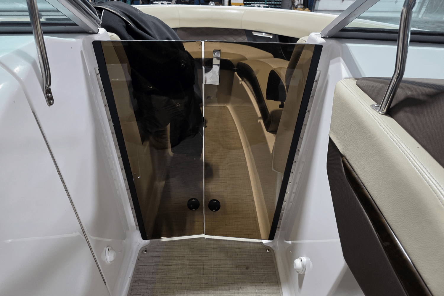 2015 Regal 2500 Image Thumbnail #19