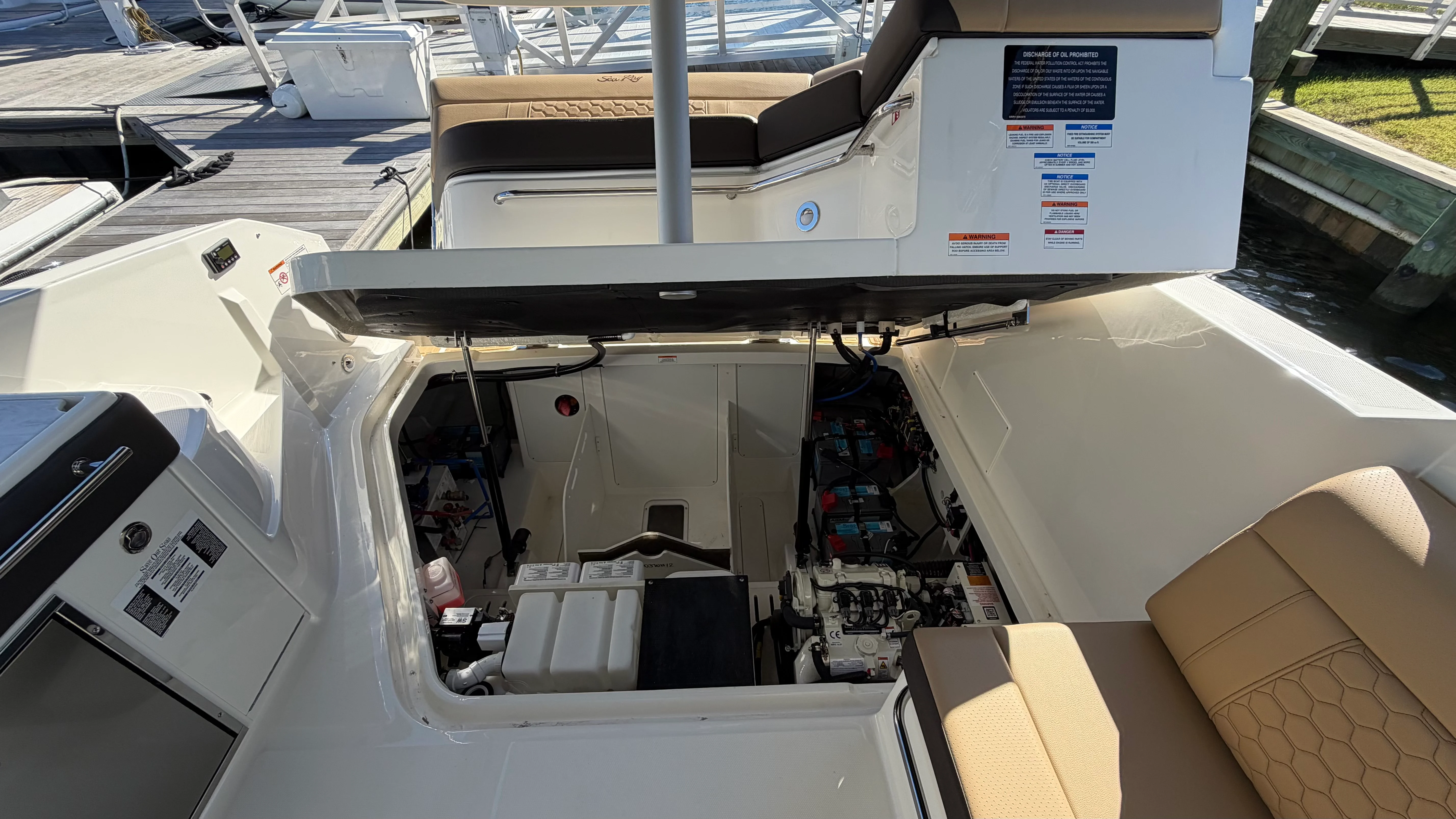 2026 Sea Ray Sundancer 320 Outboard Image Thumbnail #48