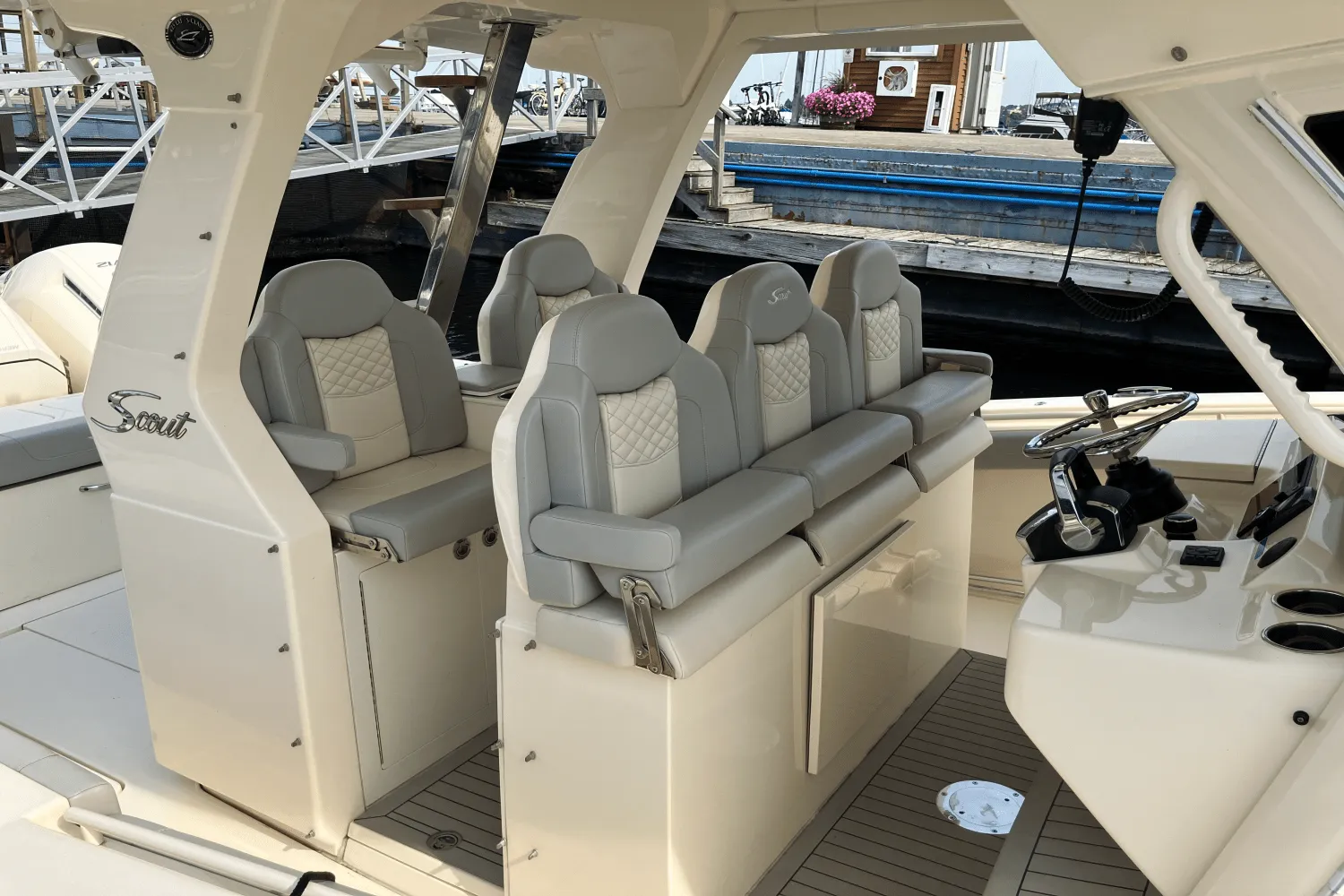 2024 Scout 425 LXF Image Thumbnail #10