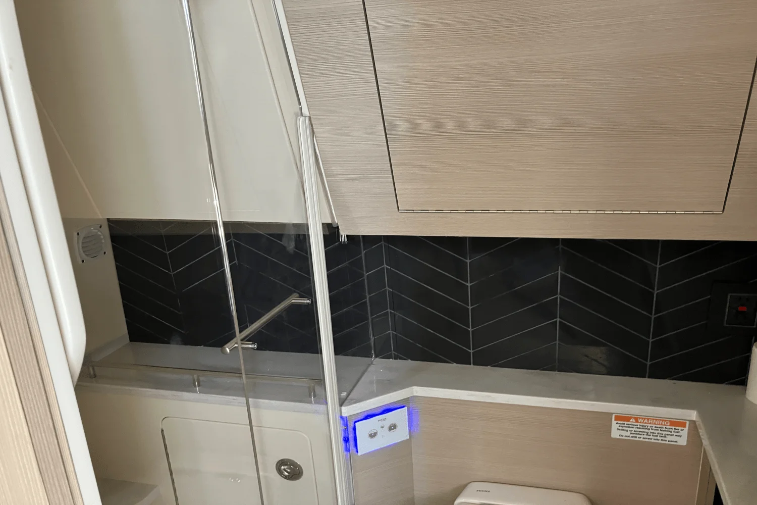 2024 Scout 425 LXF Image Thumbnail #33