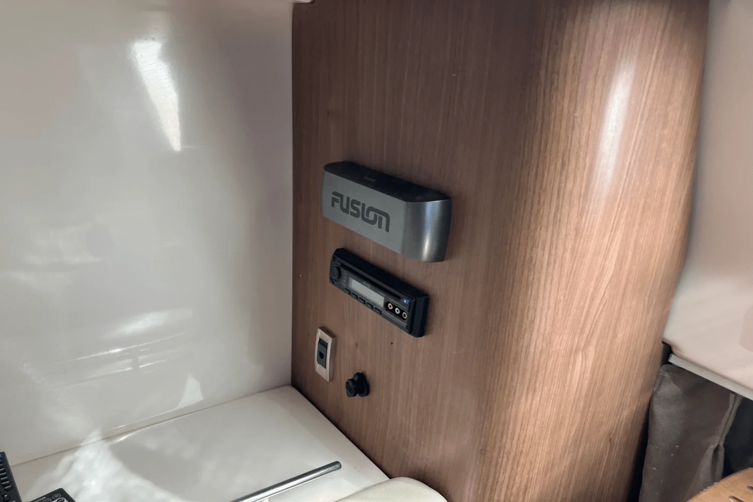 2013 Boston Whaler 345 CONQUEST Image Thumbnail #27