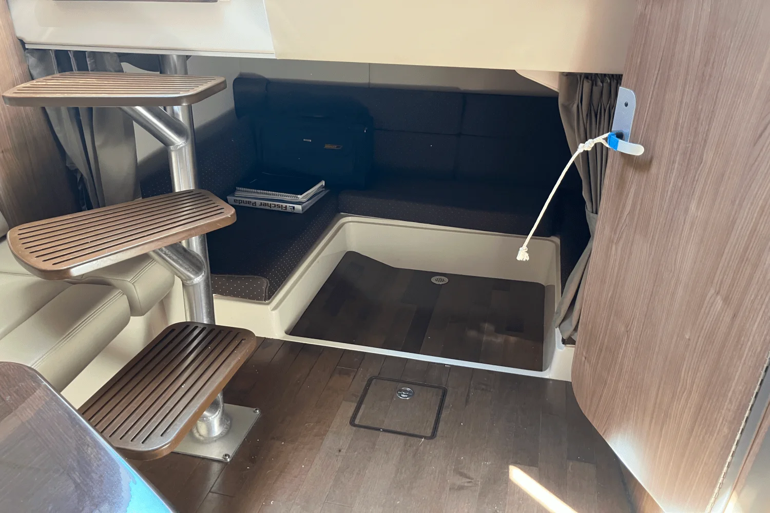 2013 Boston Whaler 345 CONQUEST Image Thumbnail #26