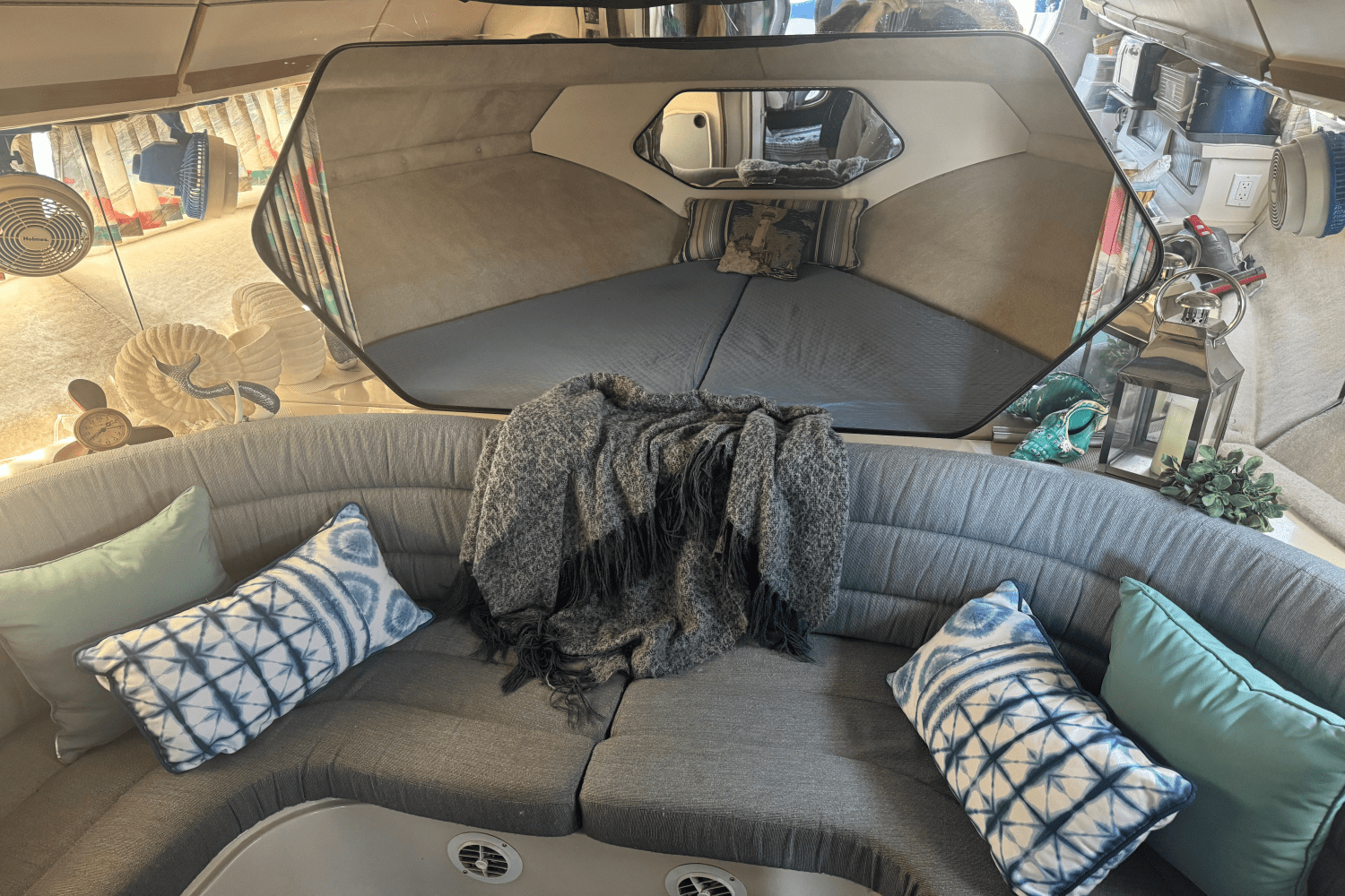 1989 Carver Yachts 27 SANTEGO Image Thumbnail #17