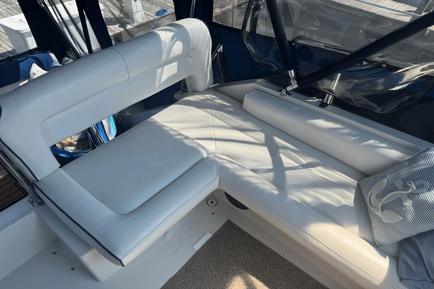 1989 Carver Yachts 27 SANTEGO Image Thumbnail #5