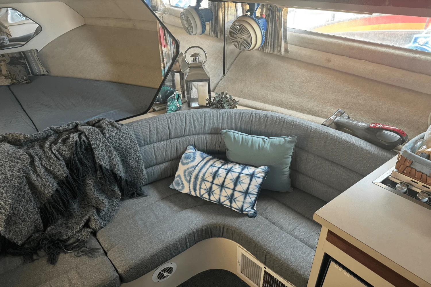 1989 Carver Yachts 27 SANTEGO Image Thumbnail #13