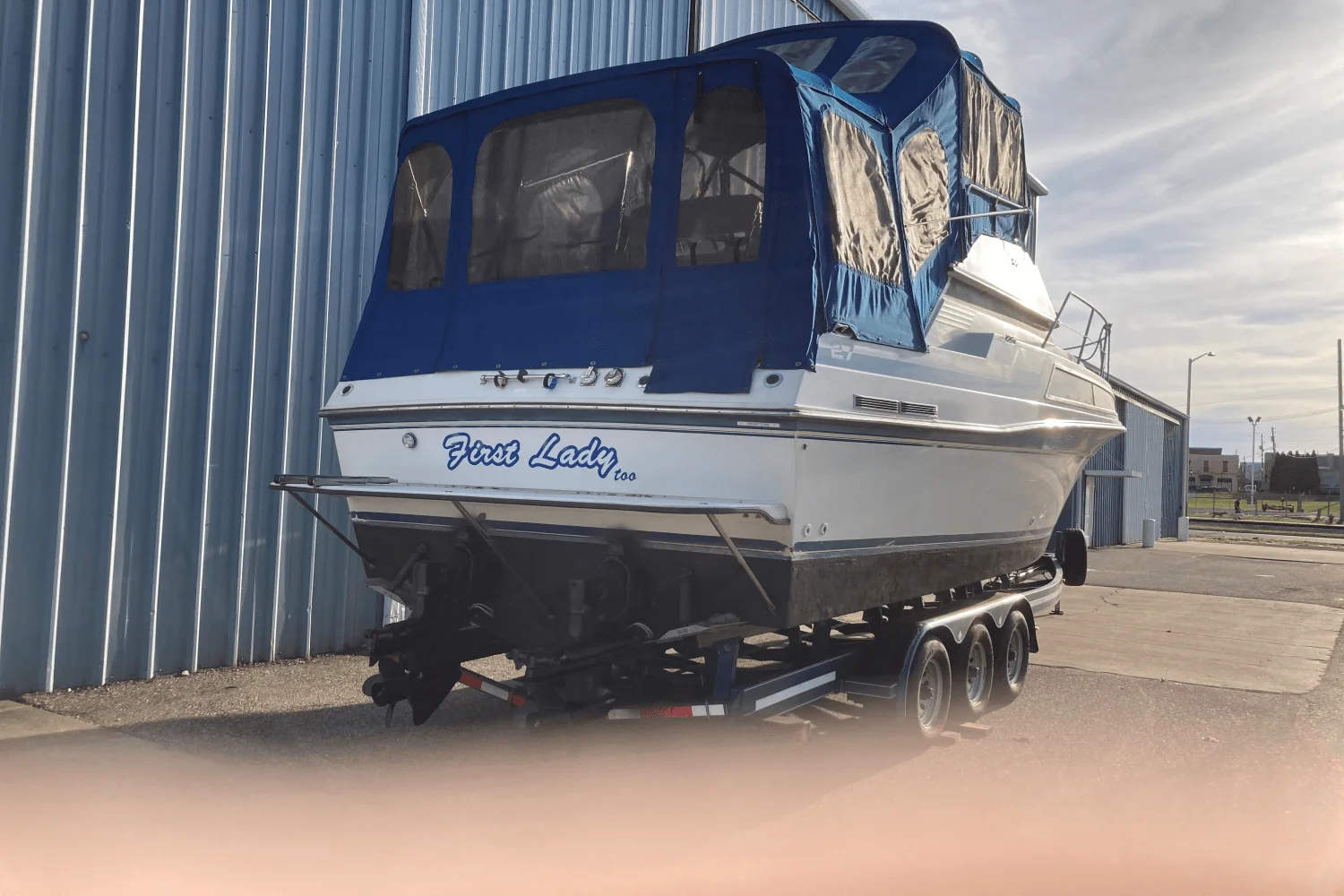 1989 Carver Yachts 27 SANTEGO Image Thumbnail #2