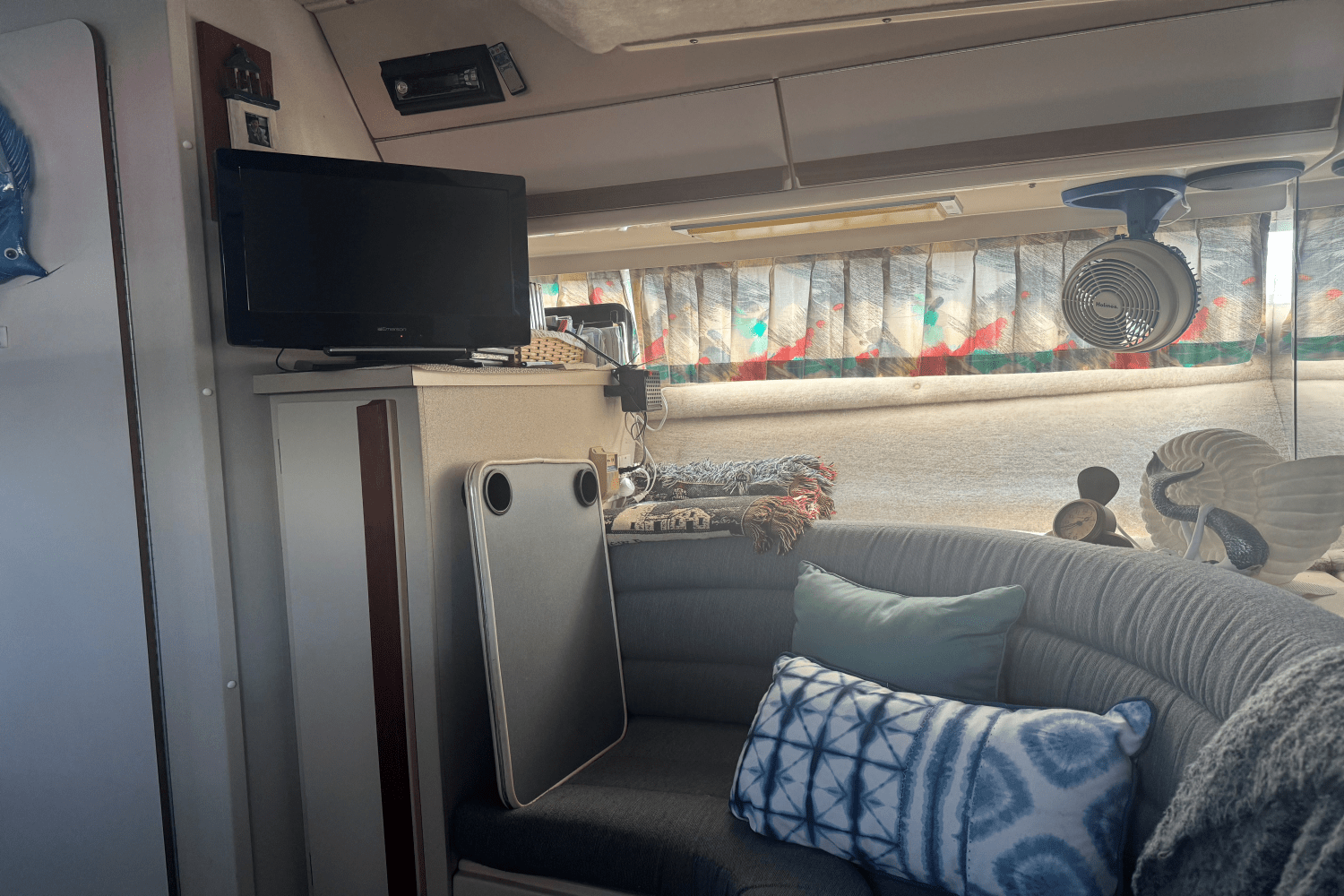 1989 Carver Yachts 27 SANTEGO Image Thumbnail #18