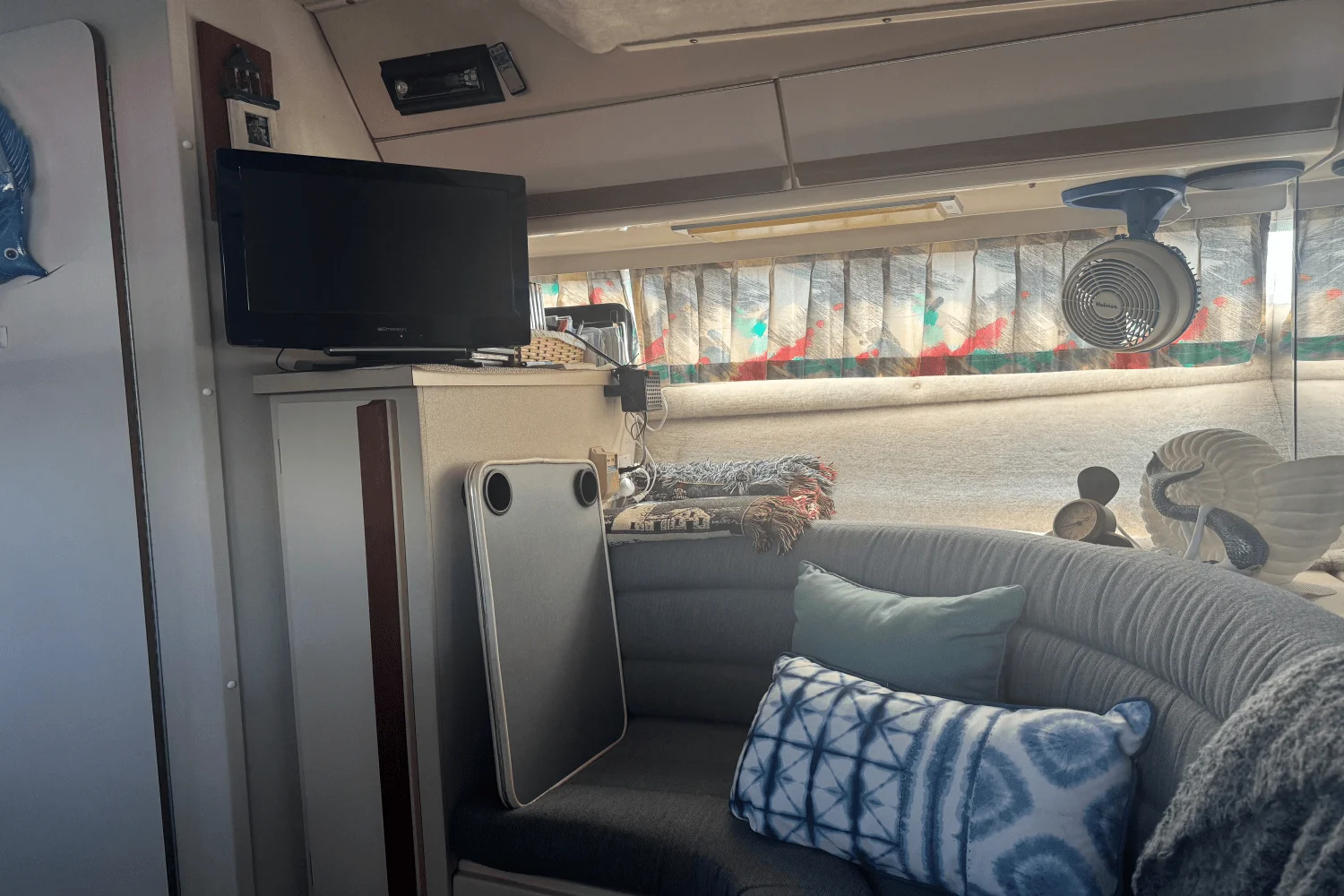 1989 Carver Yachts 27 SANTEGO Image Thumbnail #18