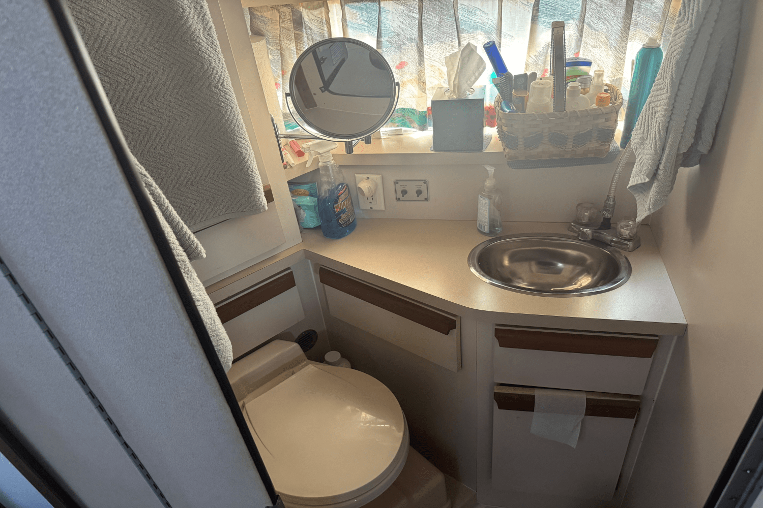 1989 Carver Yachts 27 SANTEGO Image Thumbnail #20