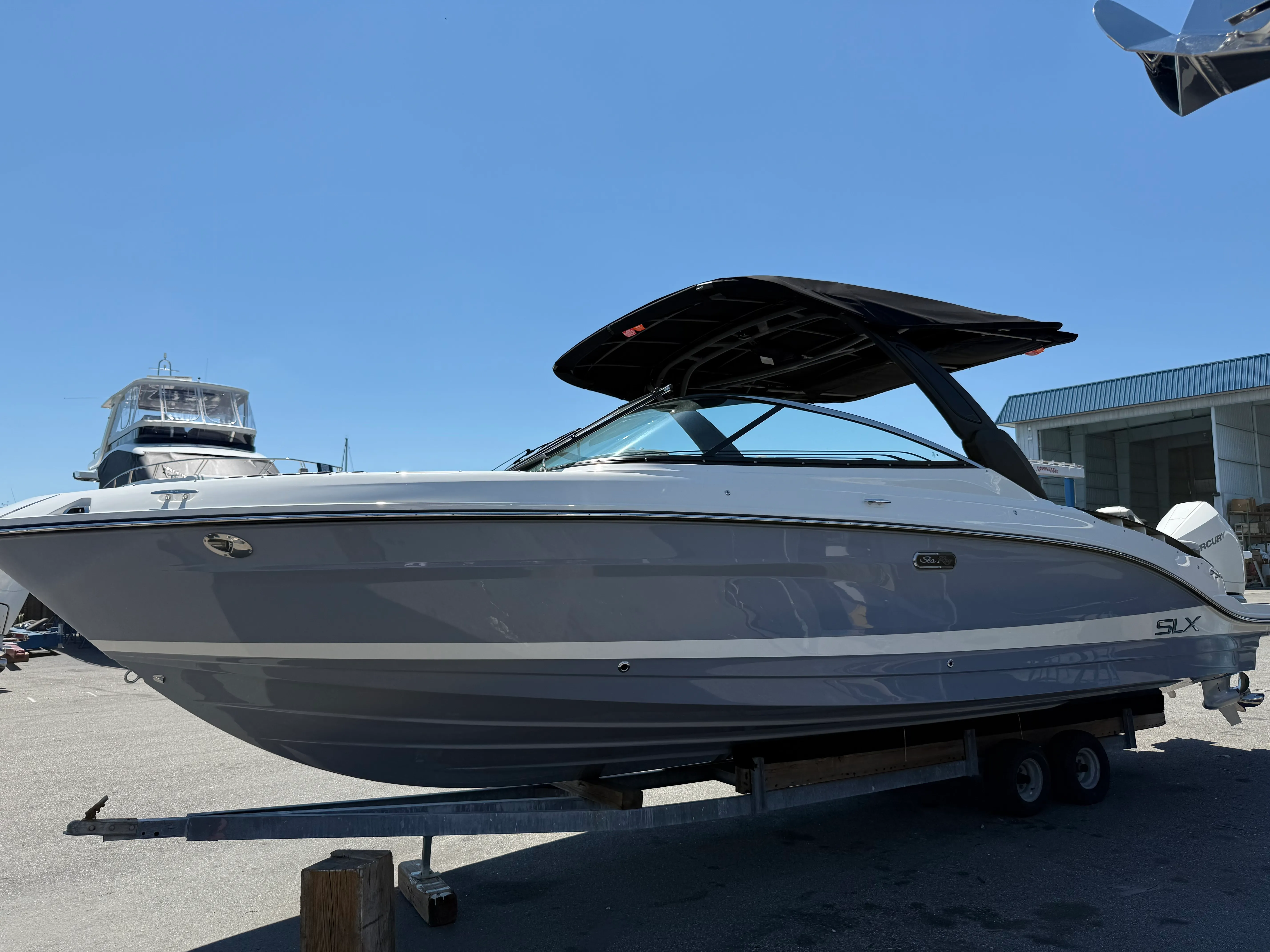 2026 Sea Ray SLX 280 Outboard Image Thumbnail #1