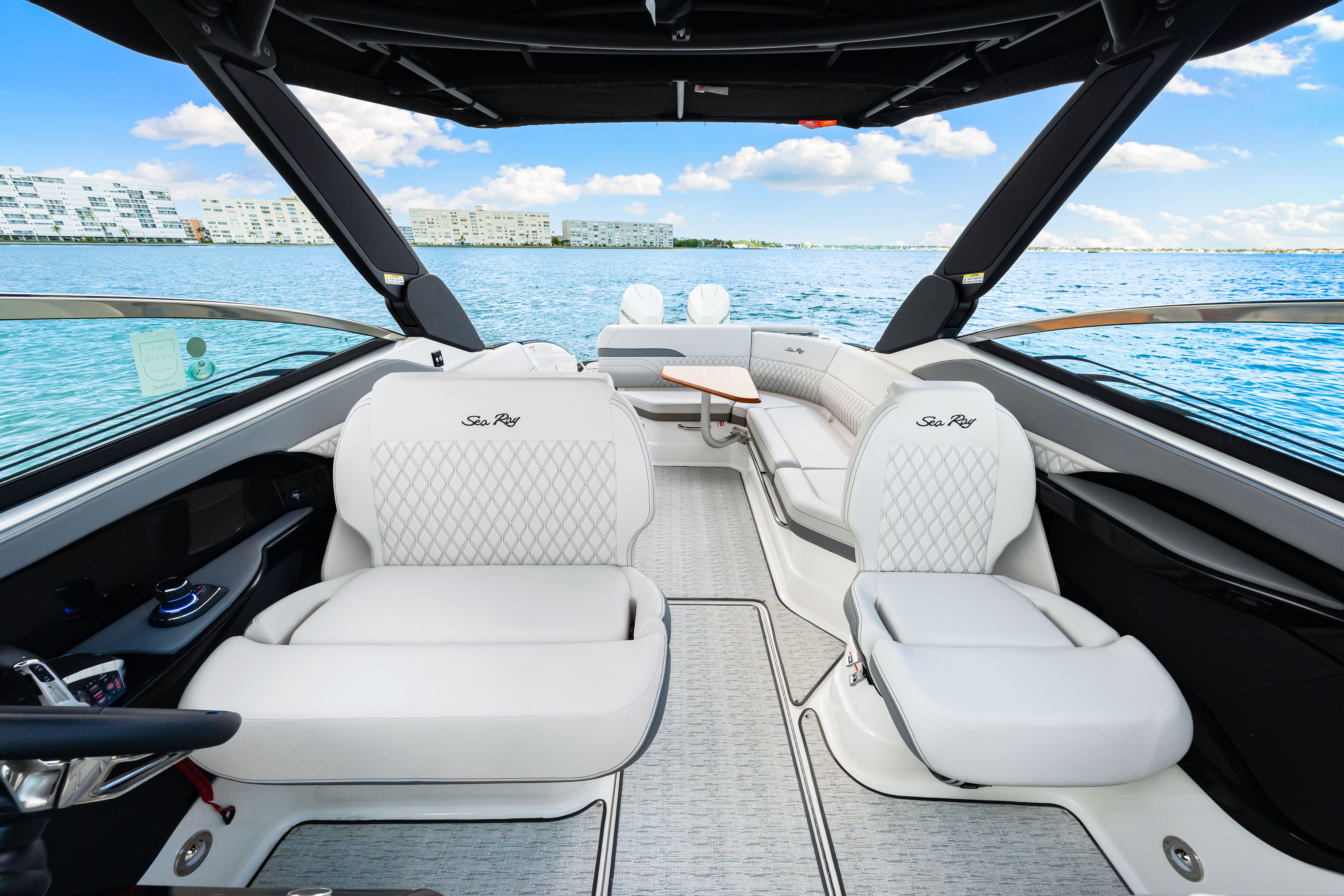 2026 Sea Ray SLX 280 Outboard Image Thumbnail #37
