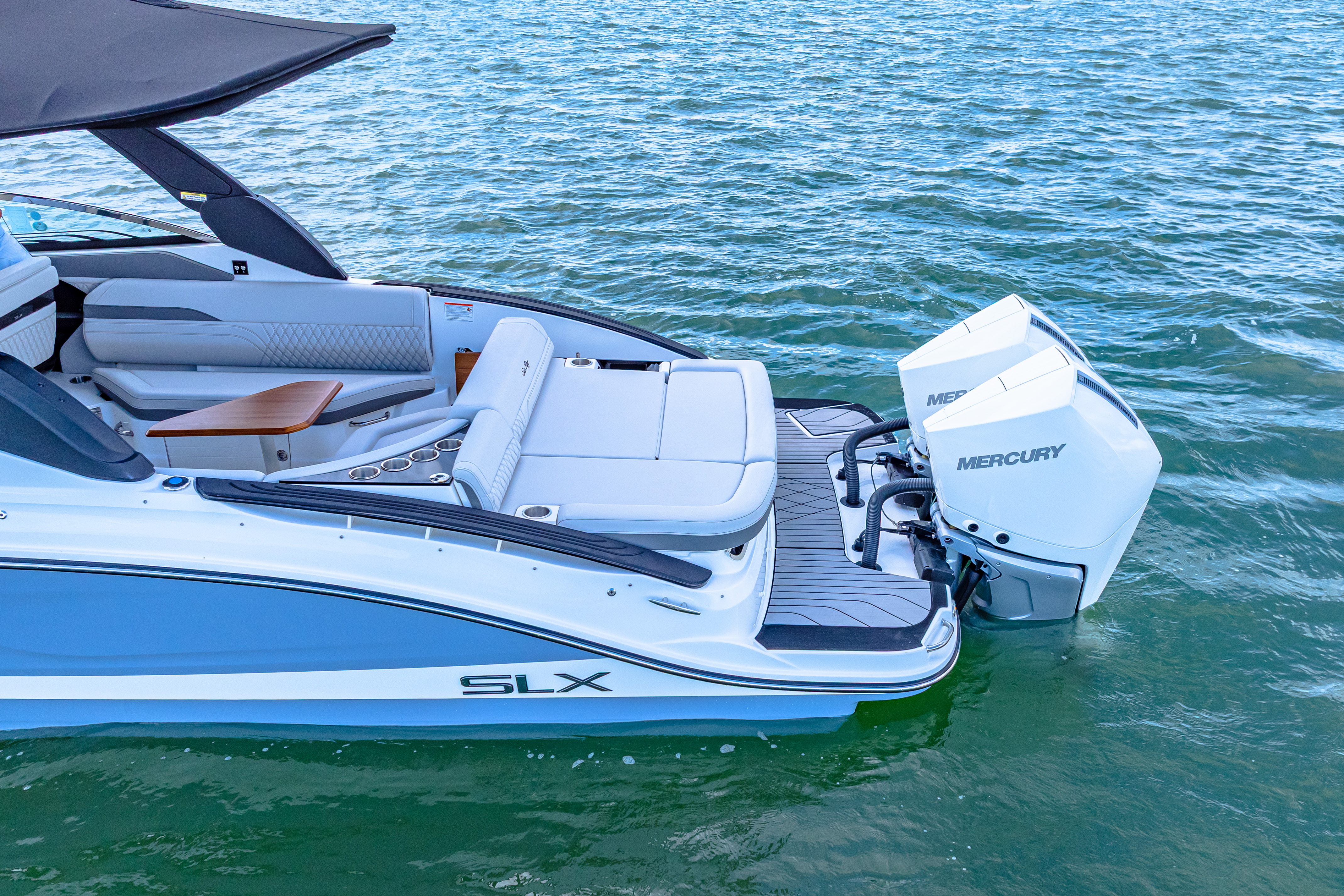 2026 Sea Ray SLX 280 Outboard Image Thumbnail #7