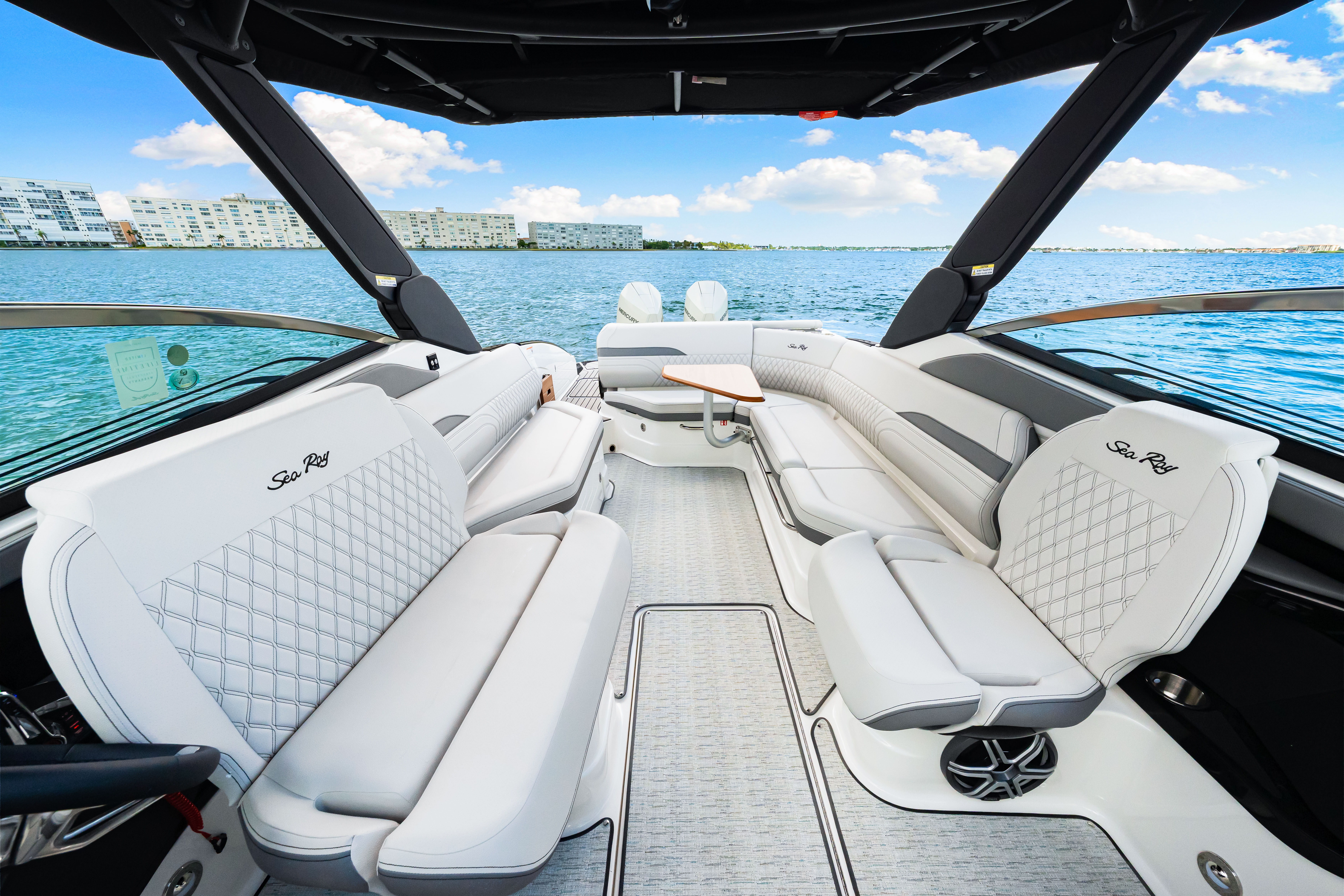 2026 Sea Ray SLX 280 Outboard Image Thumbnail #38