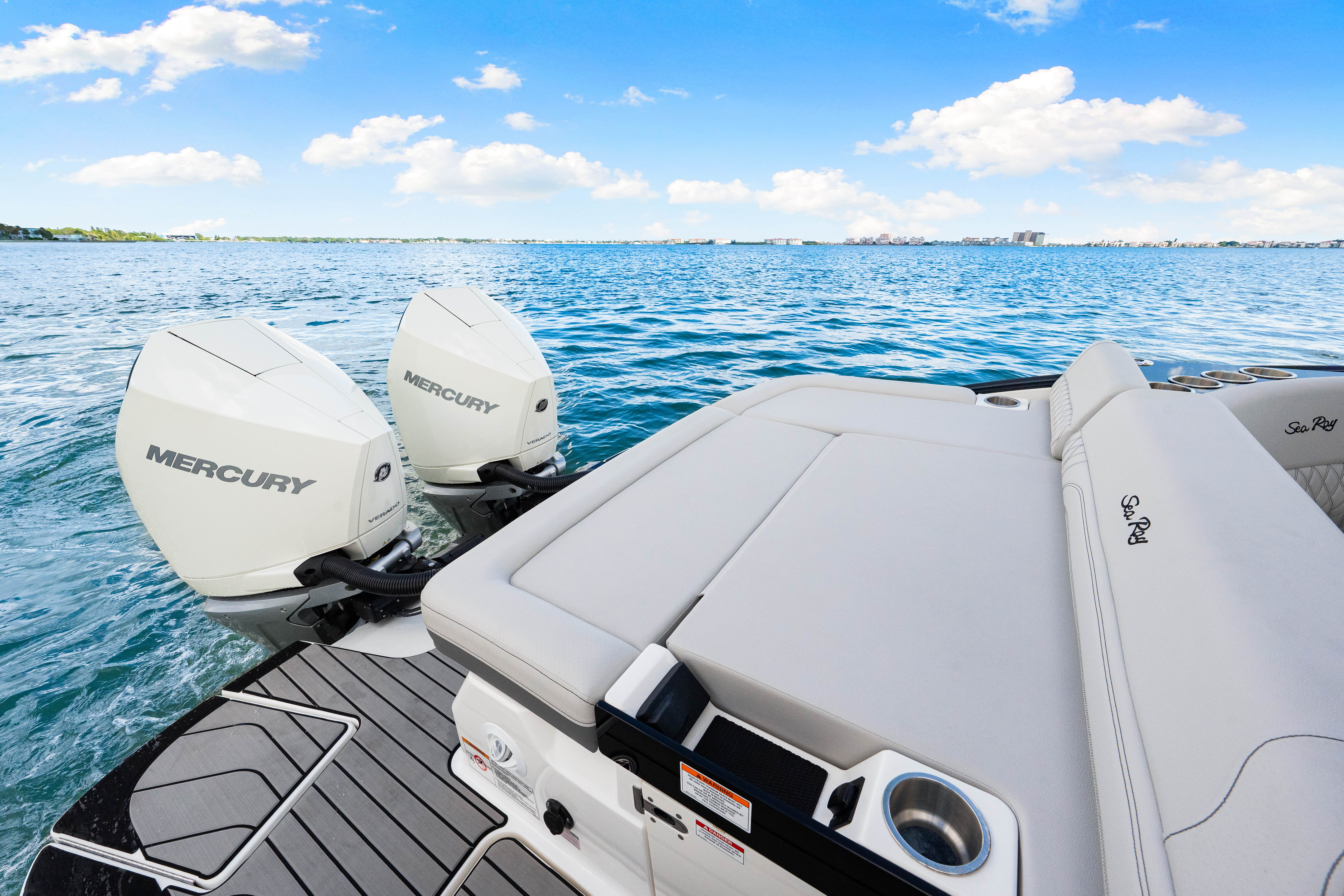 2026 Sea Ray SLX 280 Outboard Image Thumbnail #27