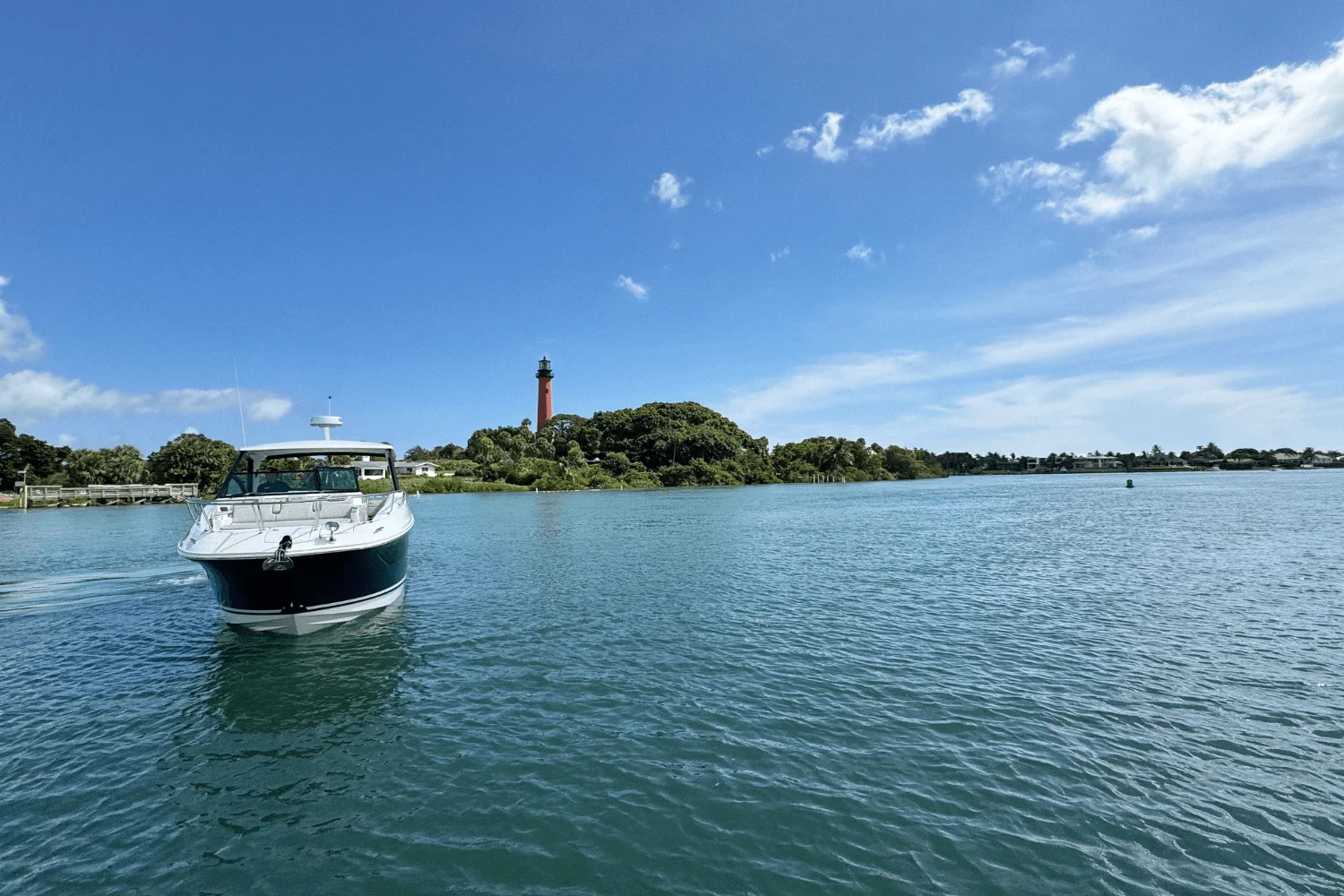 2026 Sea Ray Sundancer 320 Outboard Image Thumbnail #3