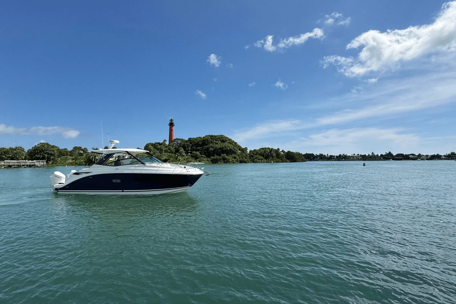 2026 Sea Ray Sundancer 320 Outboard Image Thumbnail #0