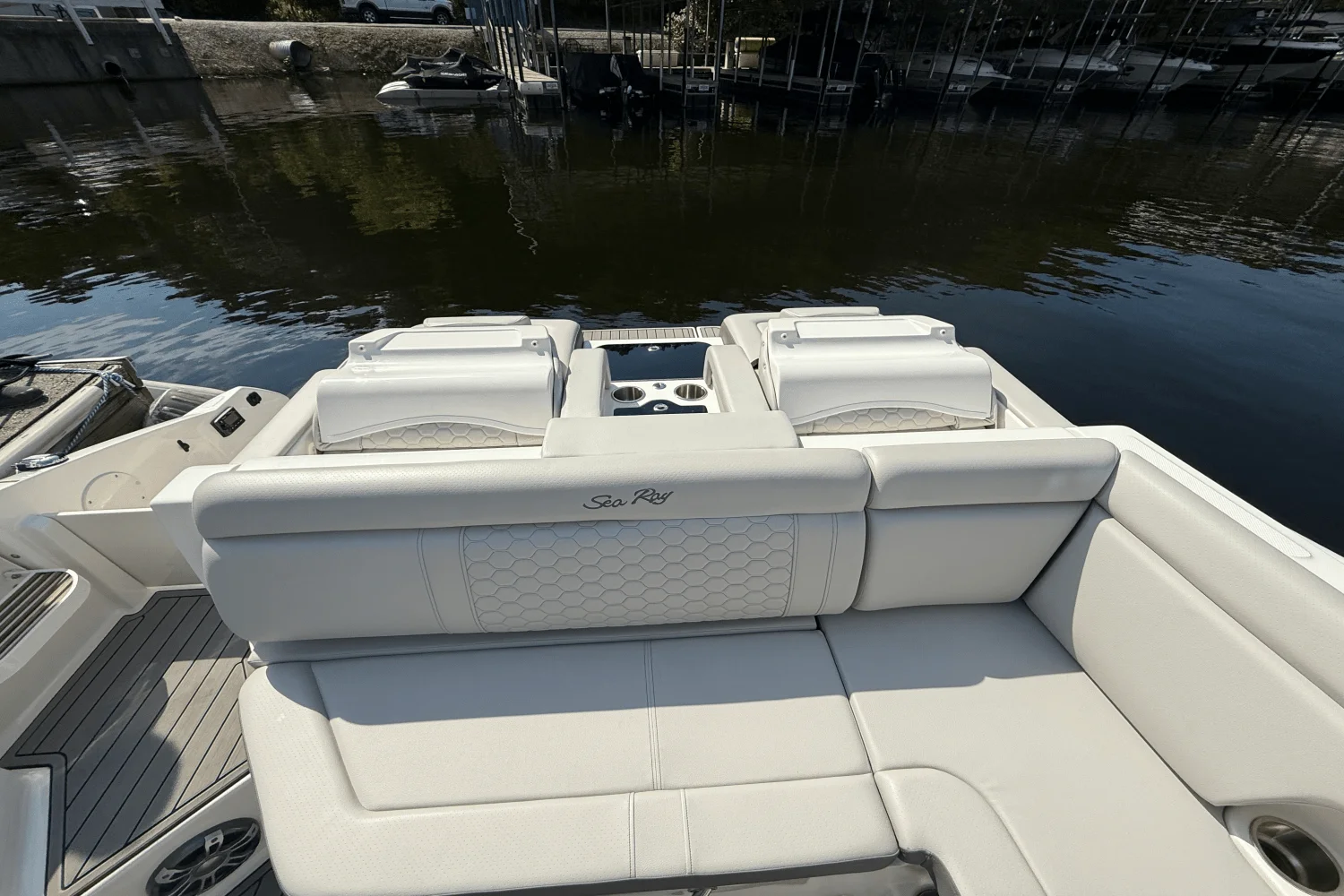 2024 Sea Ray 290 SD Image Thumbnail #13