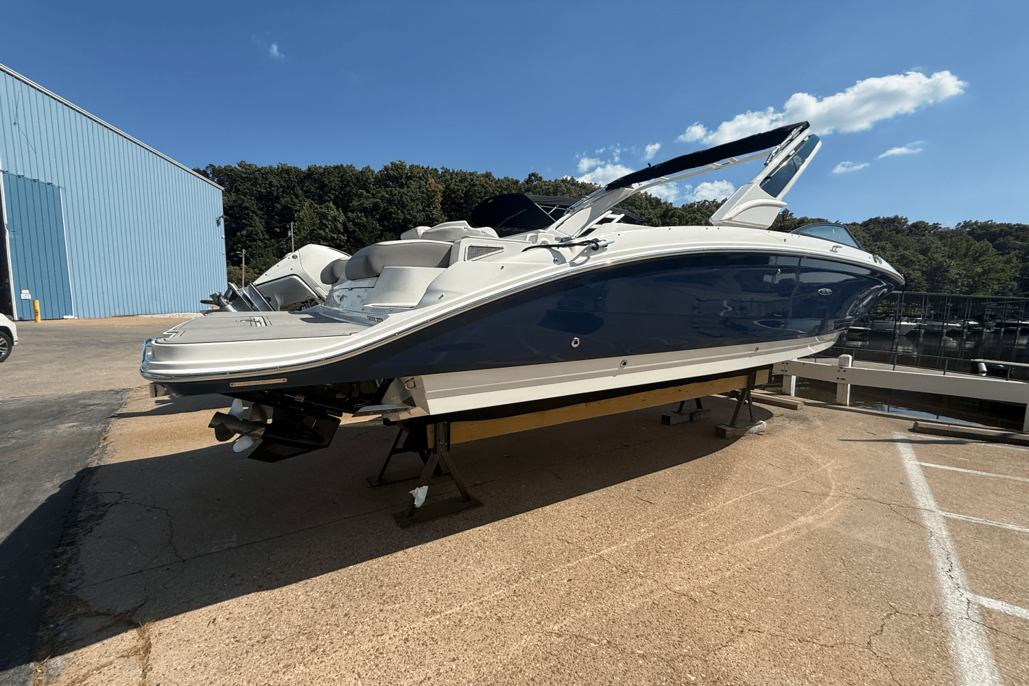 2024 Sea Ray 290 SD Image Thumbnail #5