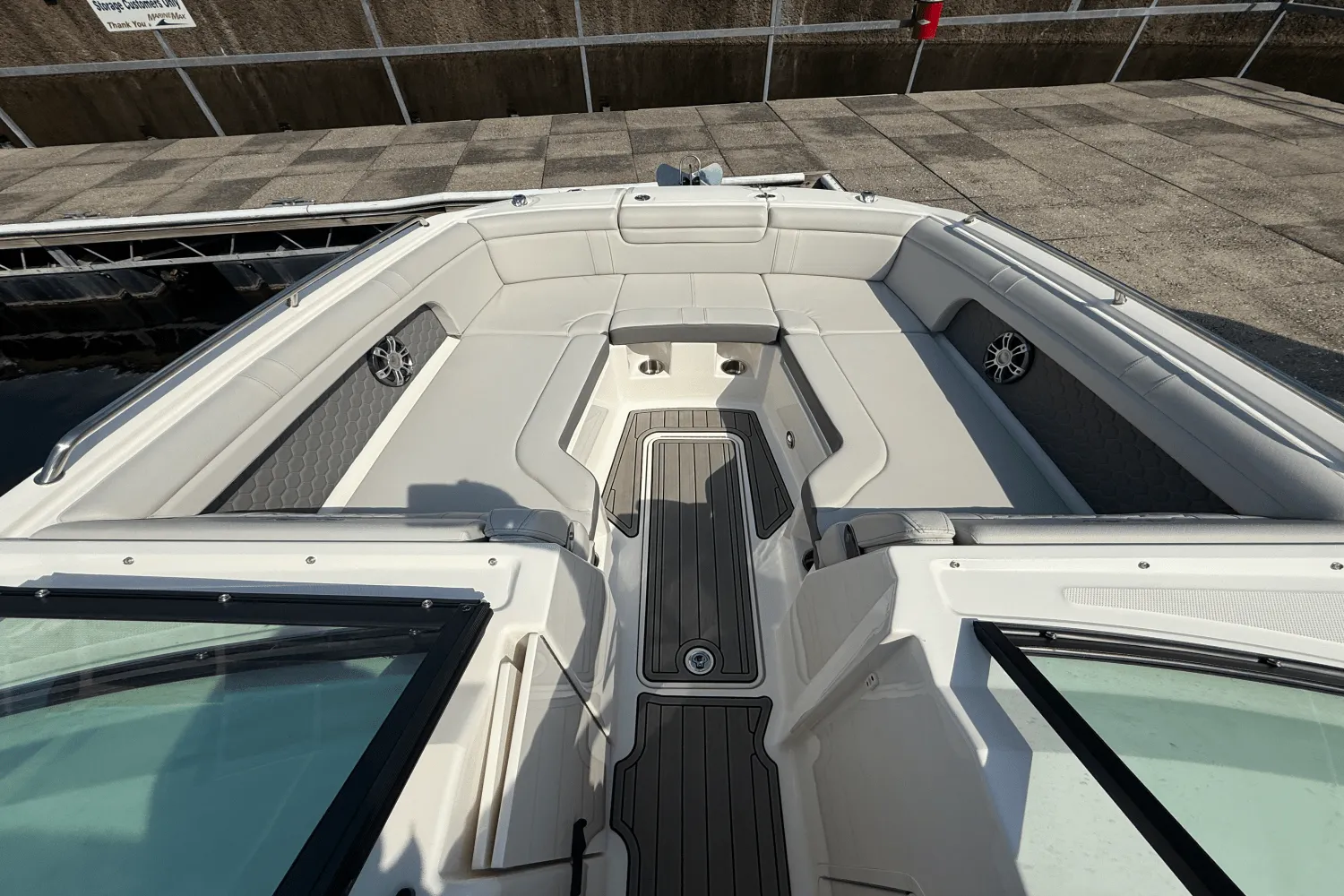 2024 Sea Ray 290 SD Image Thumbnail #10