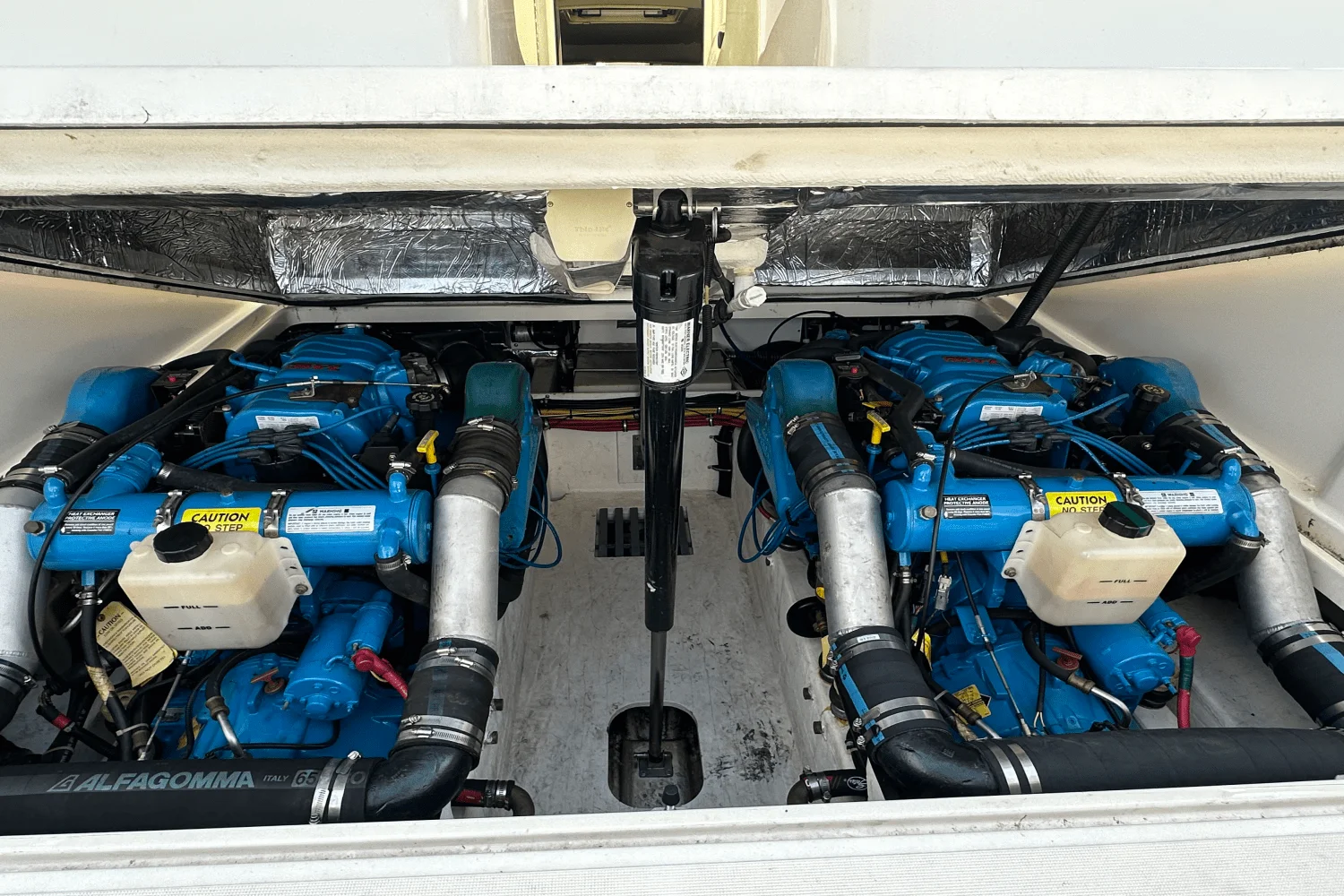 1999 Tiara Yachts 2900 CORONET Image Thumbnail #31