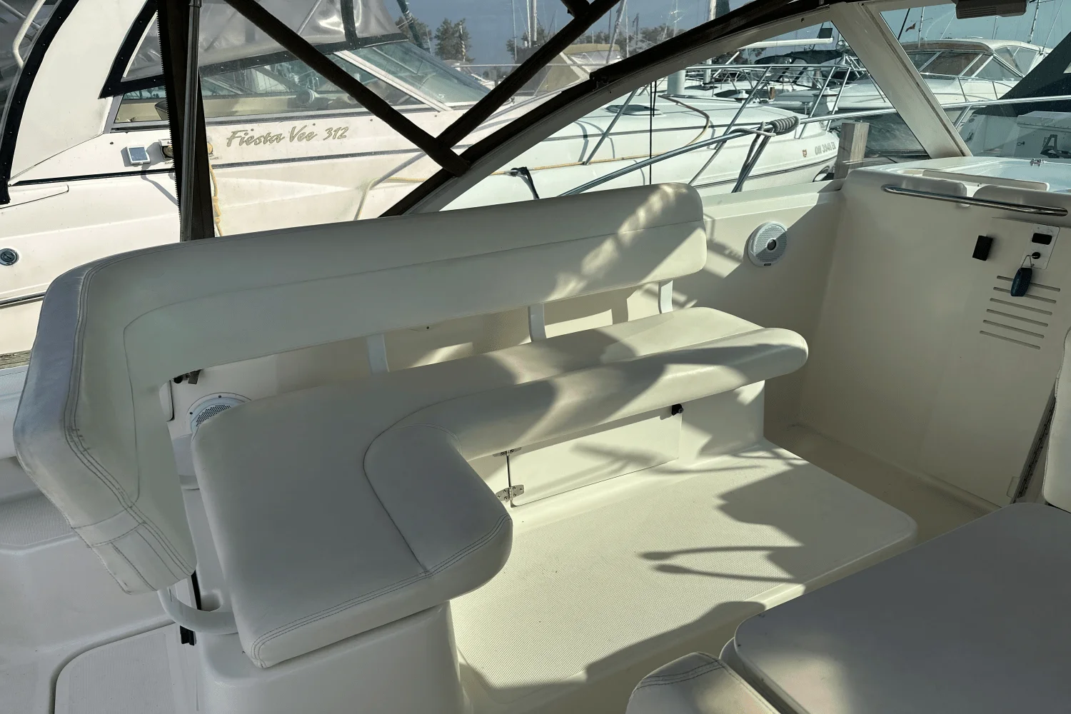 1999 Tiara Yachts 2900 CORONET Image Thumbnail #15