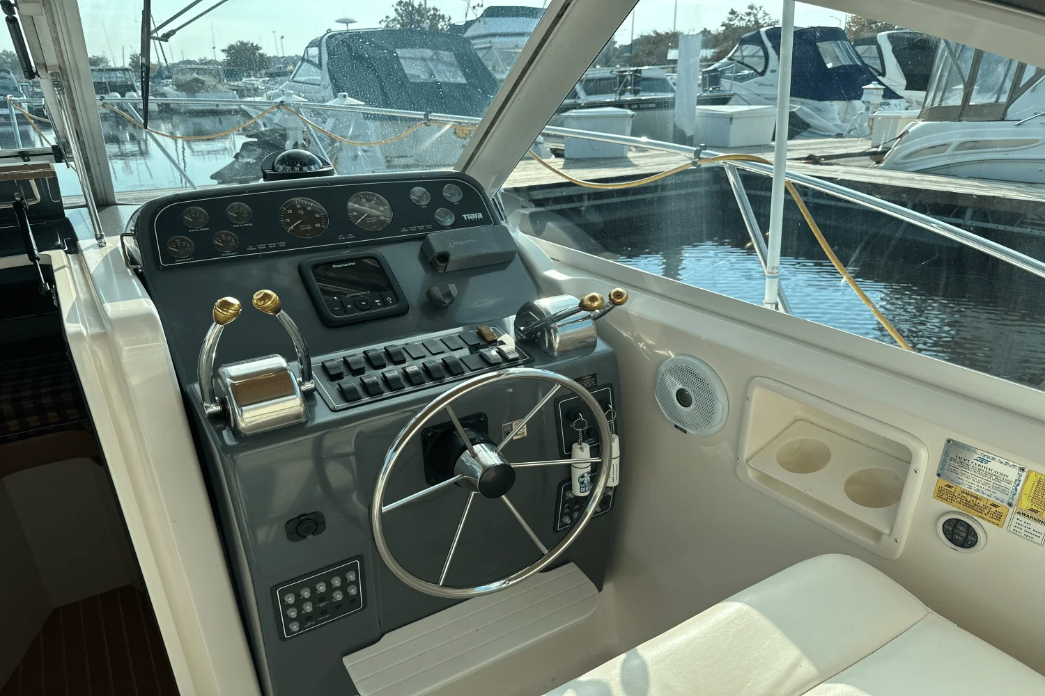 1999 Tiara Yachts 2900 CORONET Image Thumbnail #16