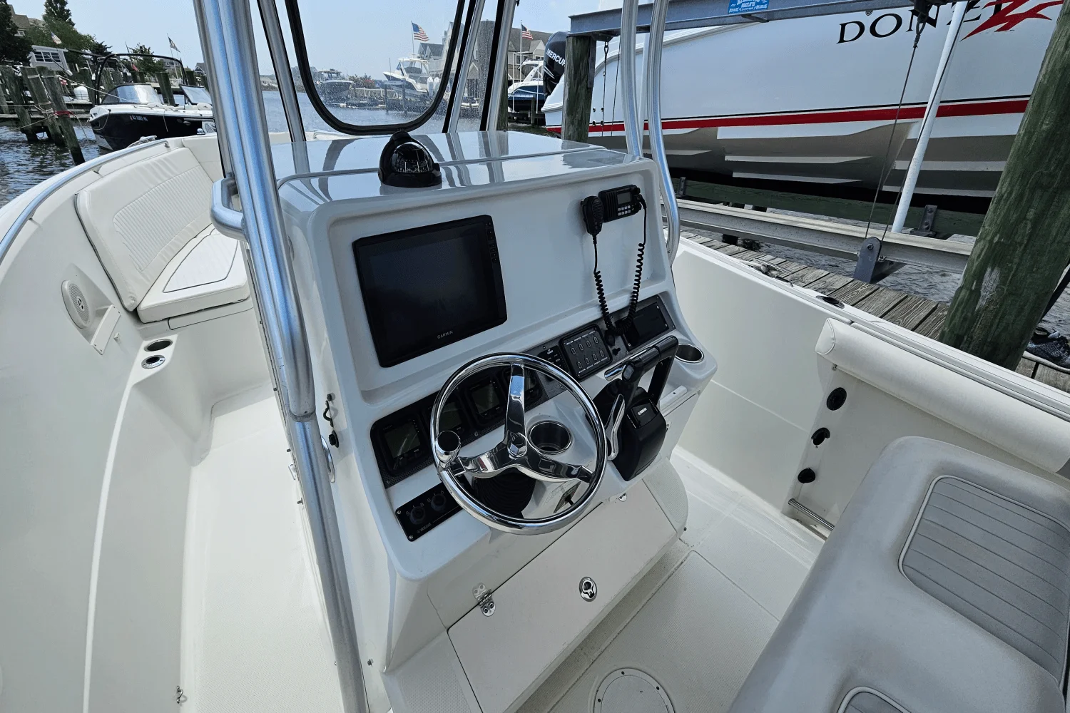 2008 Sailfish 2660 CC Image Thumbnail #10