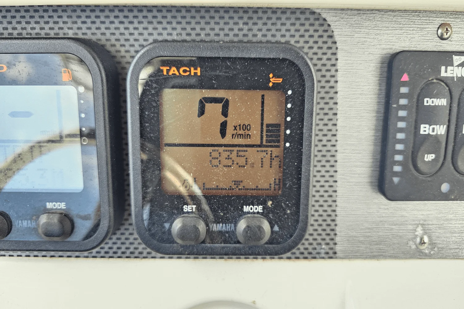 2008 Sailfish 2660 CC Image Thumbnail #16