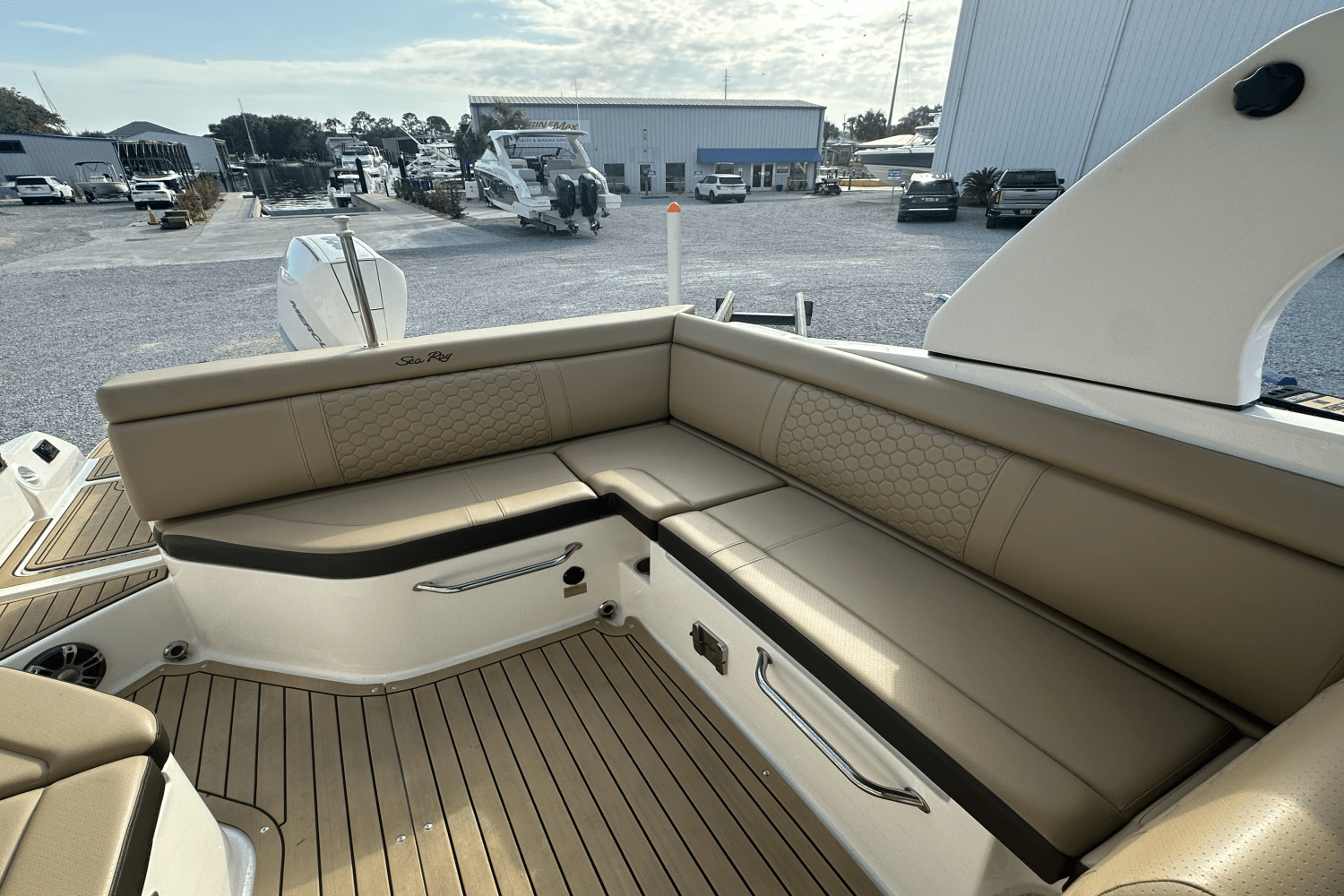 2020 Sea Ray 270 SDX-OB Image Thumbnail #17
