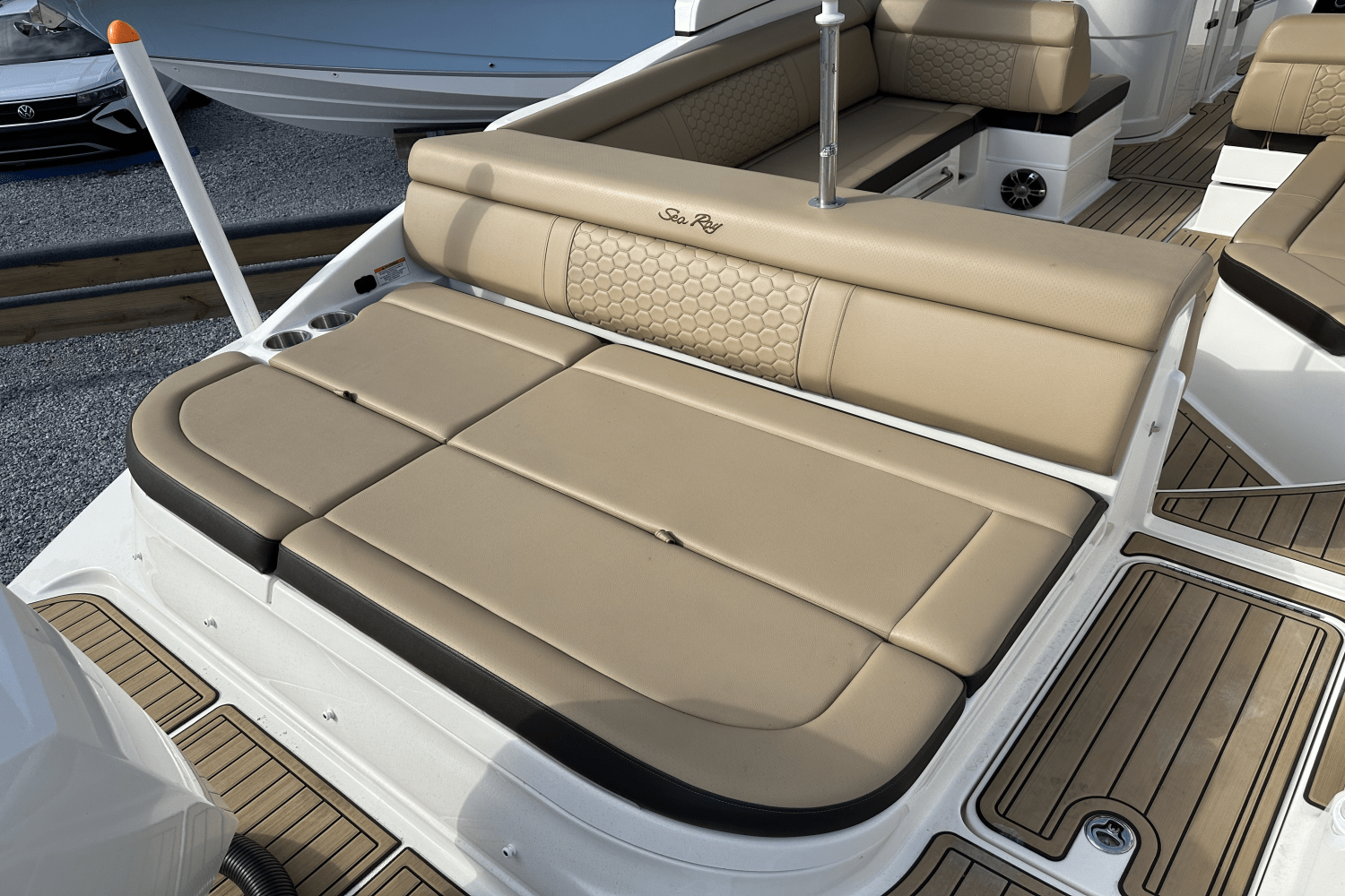 2020 Sea Ray 270 SDX-OB Image Thumbnail #11