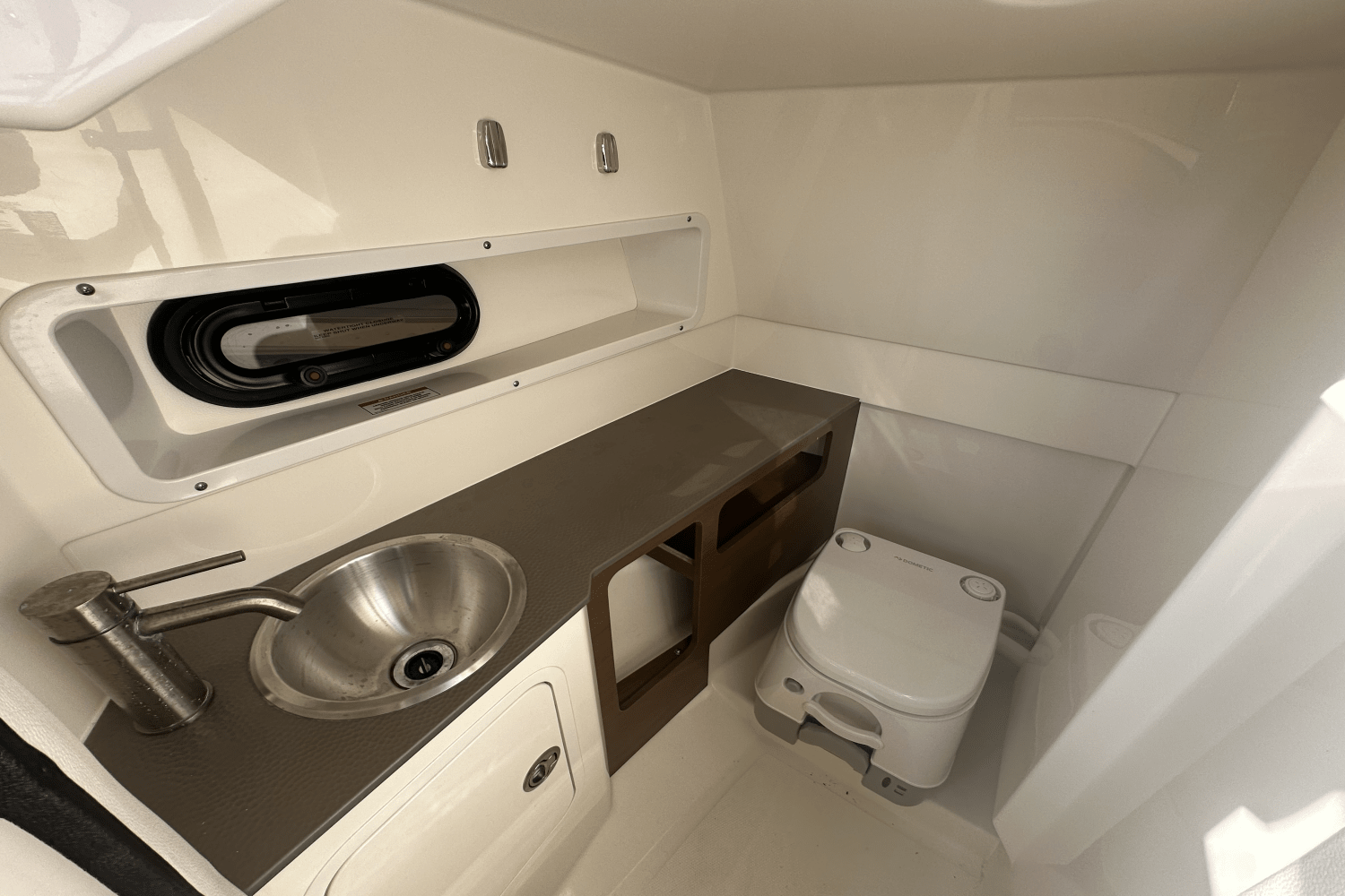 2020 Sea Ray 270 SDX-OB Image Thumbnail #35