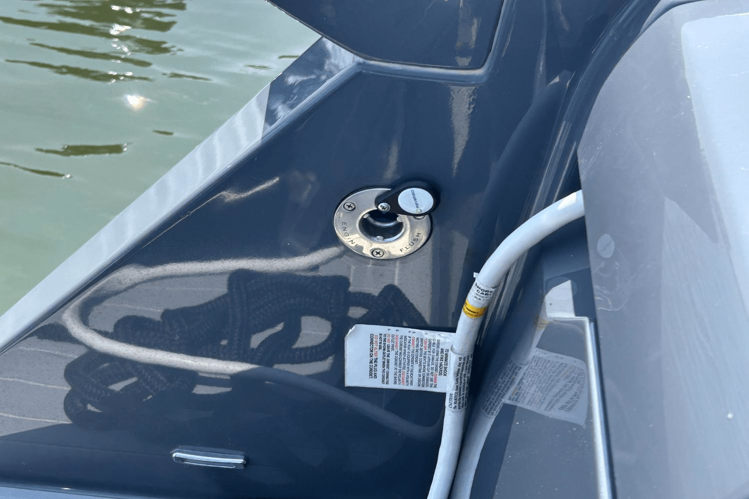 2024 Cruisers Yachts 38 GLS-OB SB Image Thumbnail #9